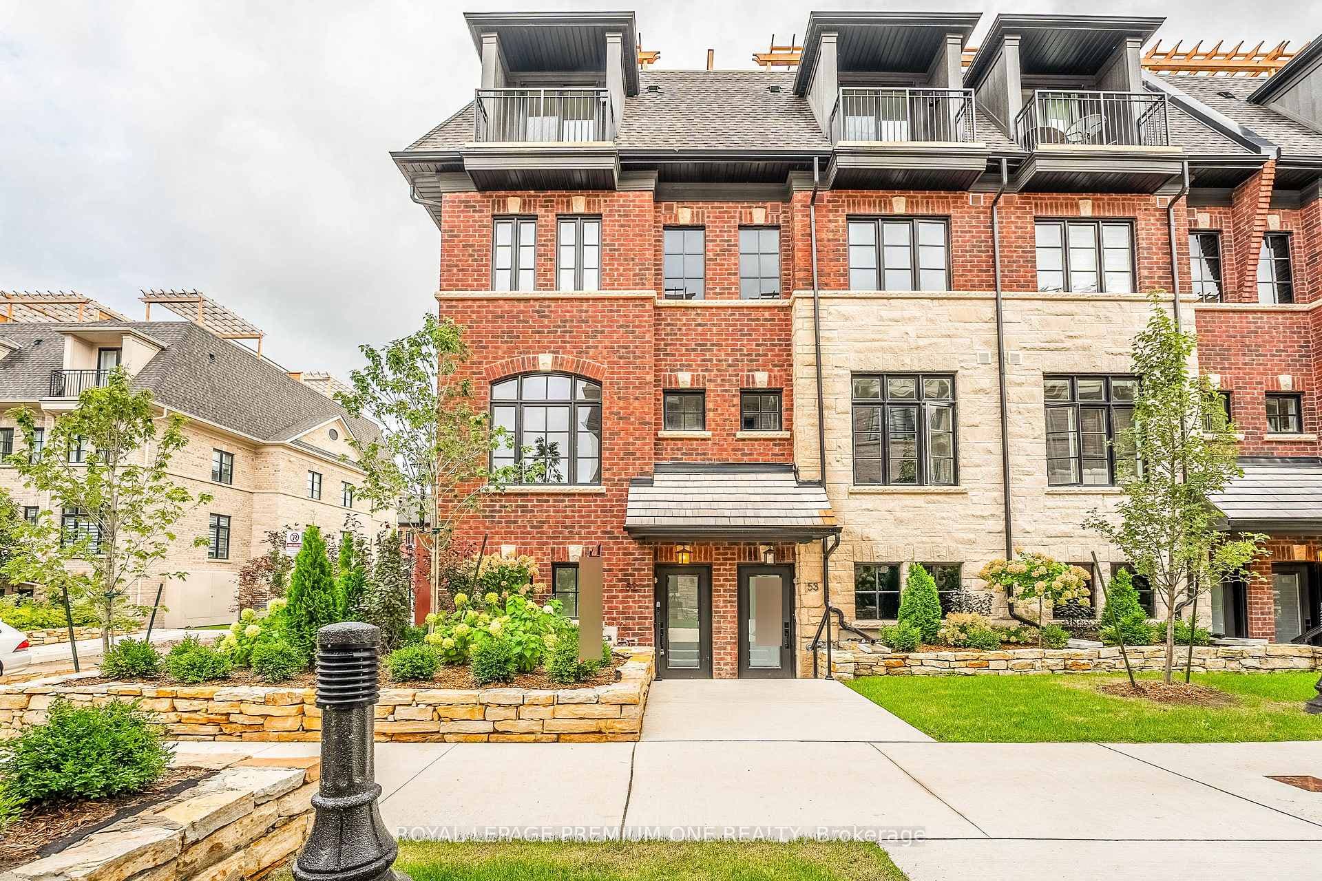 30 Lunar Crescent, Mississauga