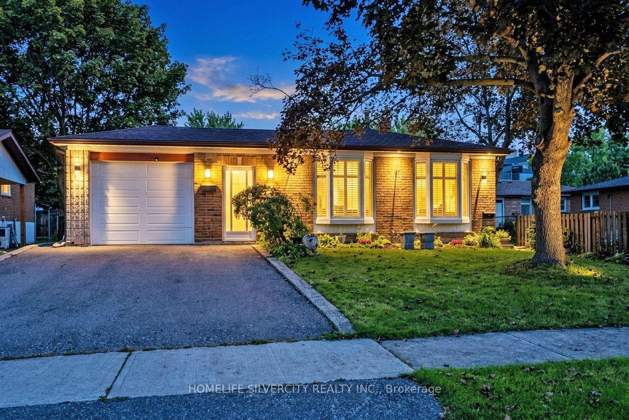 3602 Dunrankin Drive, Mississauga