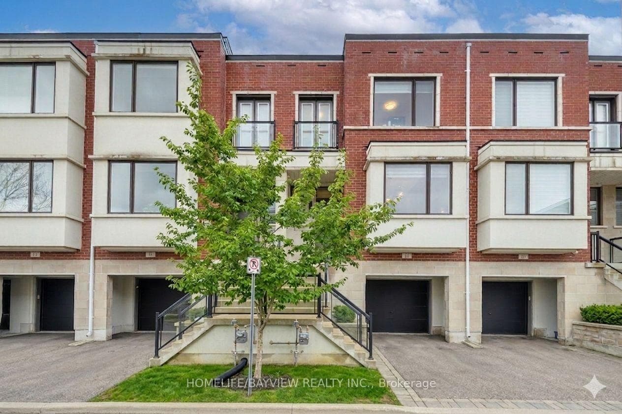 12 Genuine Lane, Richmond Hill