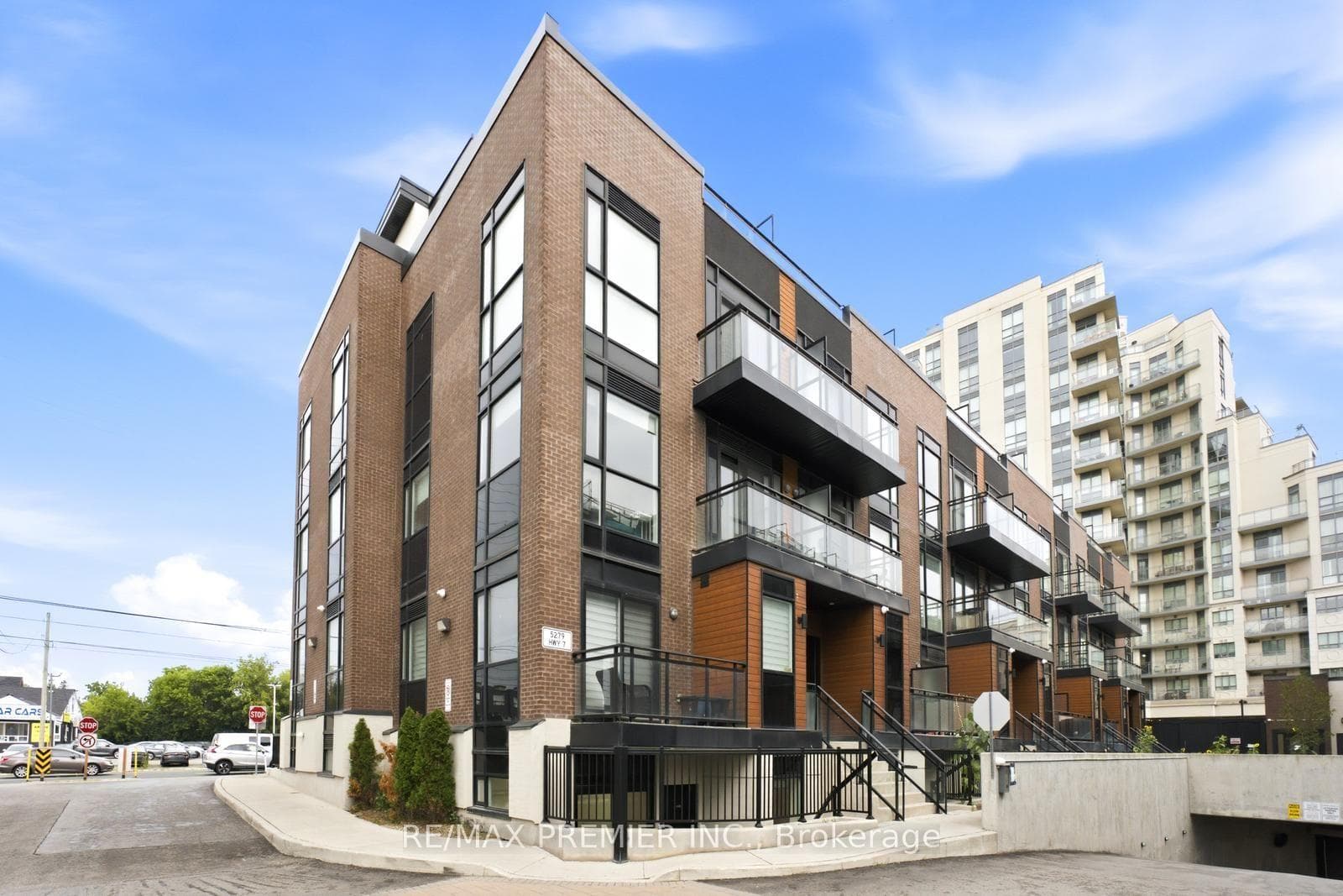 5279 Highway 7 Road, Vaughan