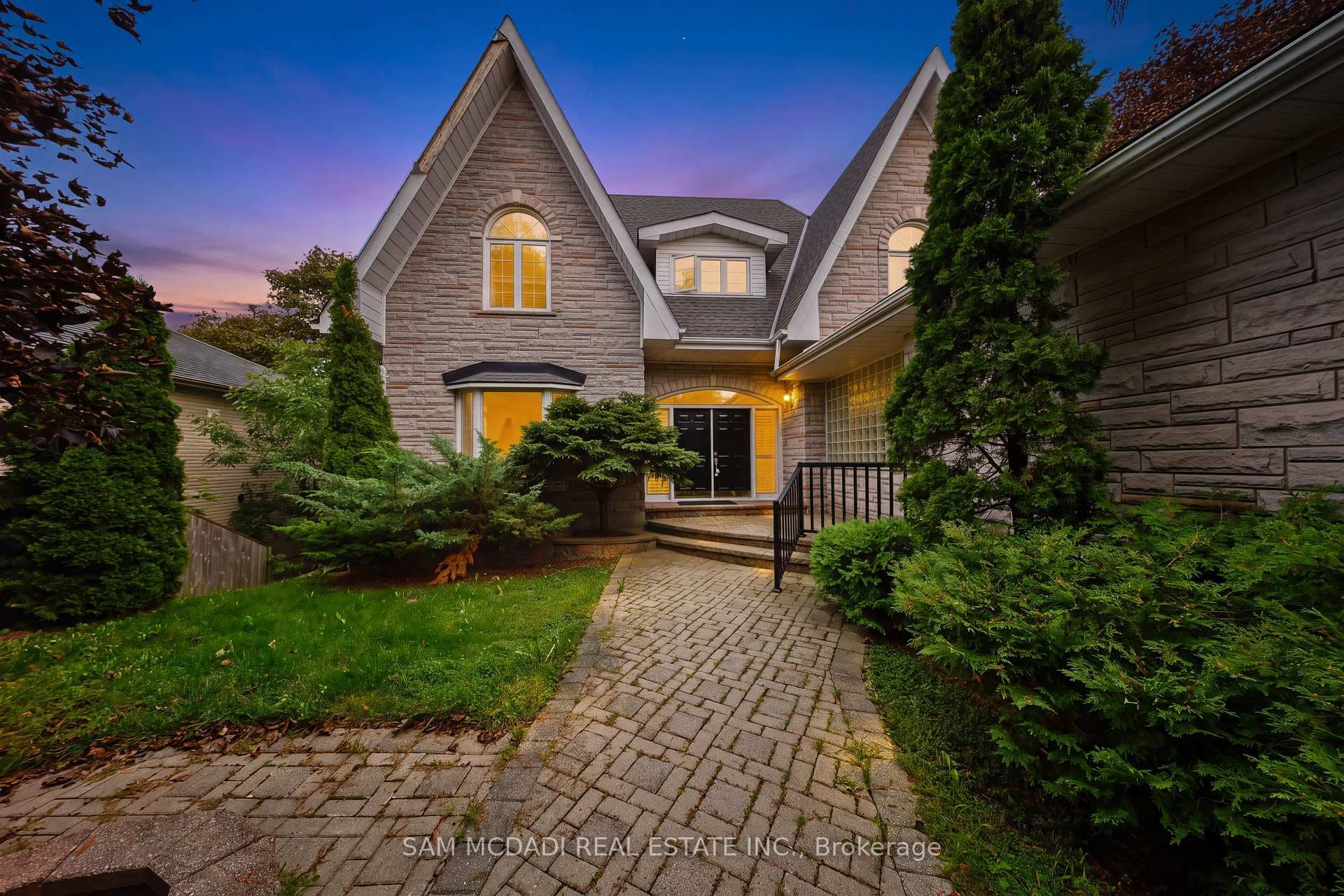 41 Cooperage Crescent, Richmond Hill
