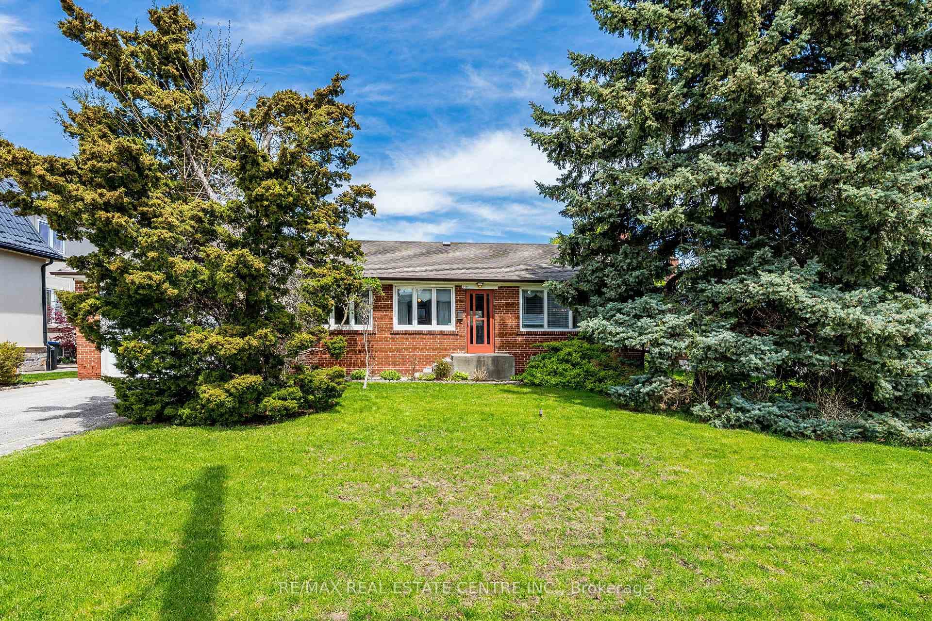 2591 Whaley Drive, Mississauga