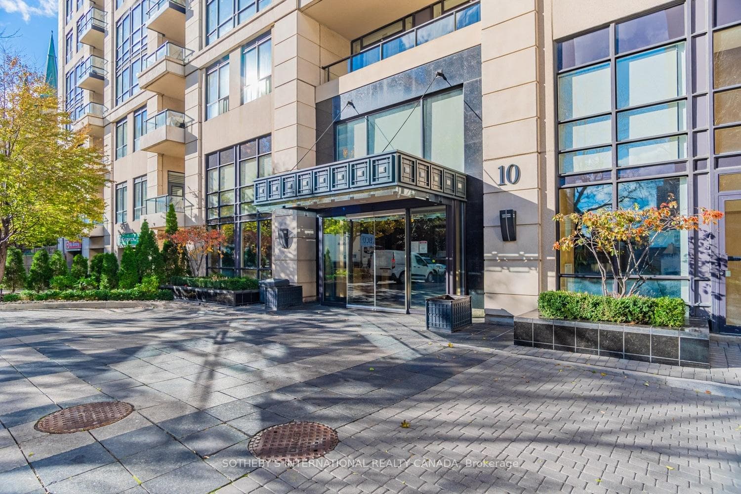 10 Delisle Avenue, Toronto