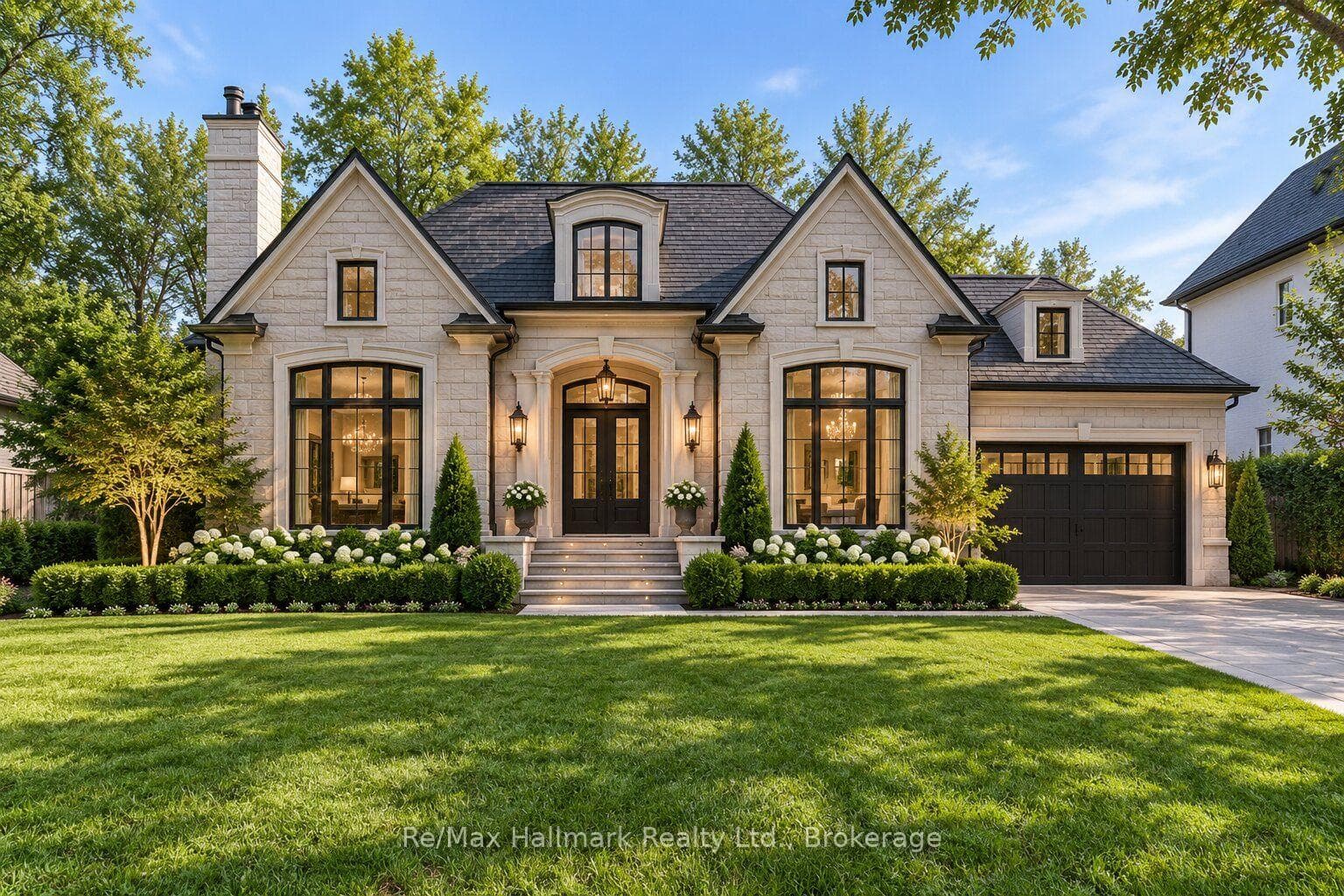 463 Candler Road, Oakville
