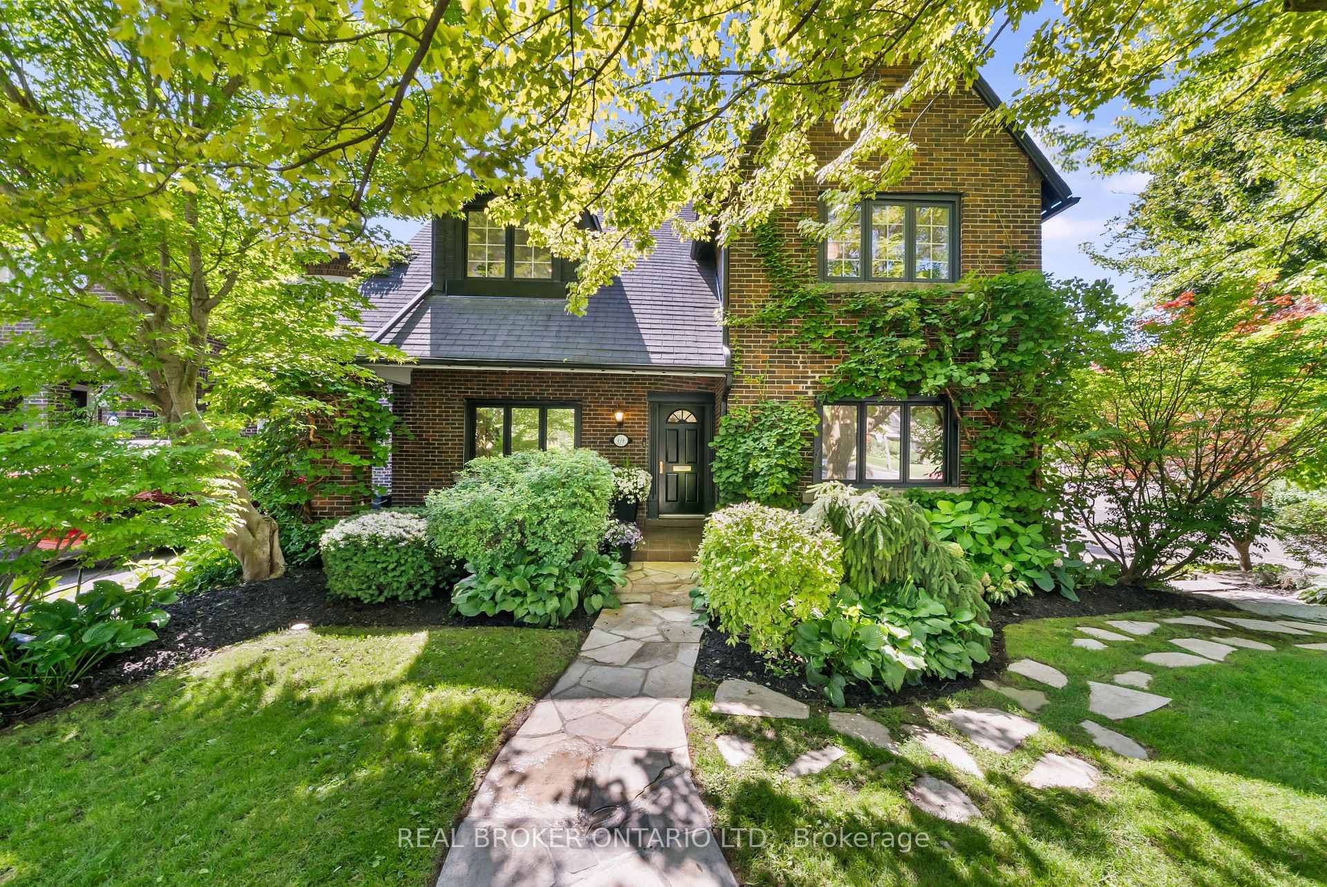 69 Chaplin Crescent, Toronto