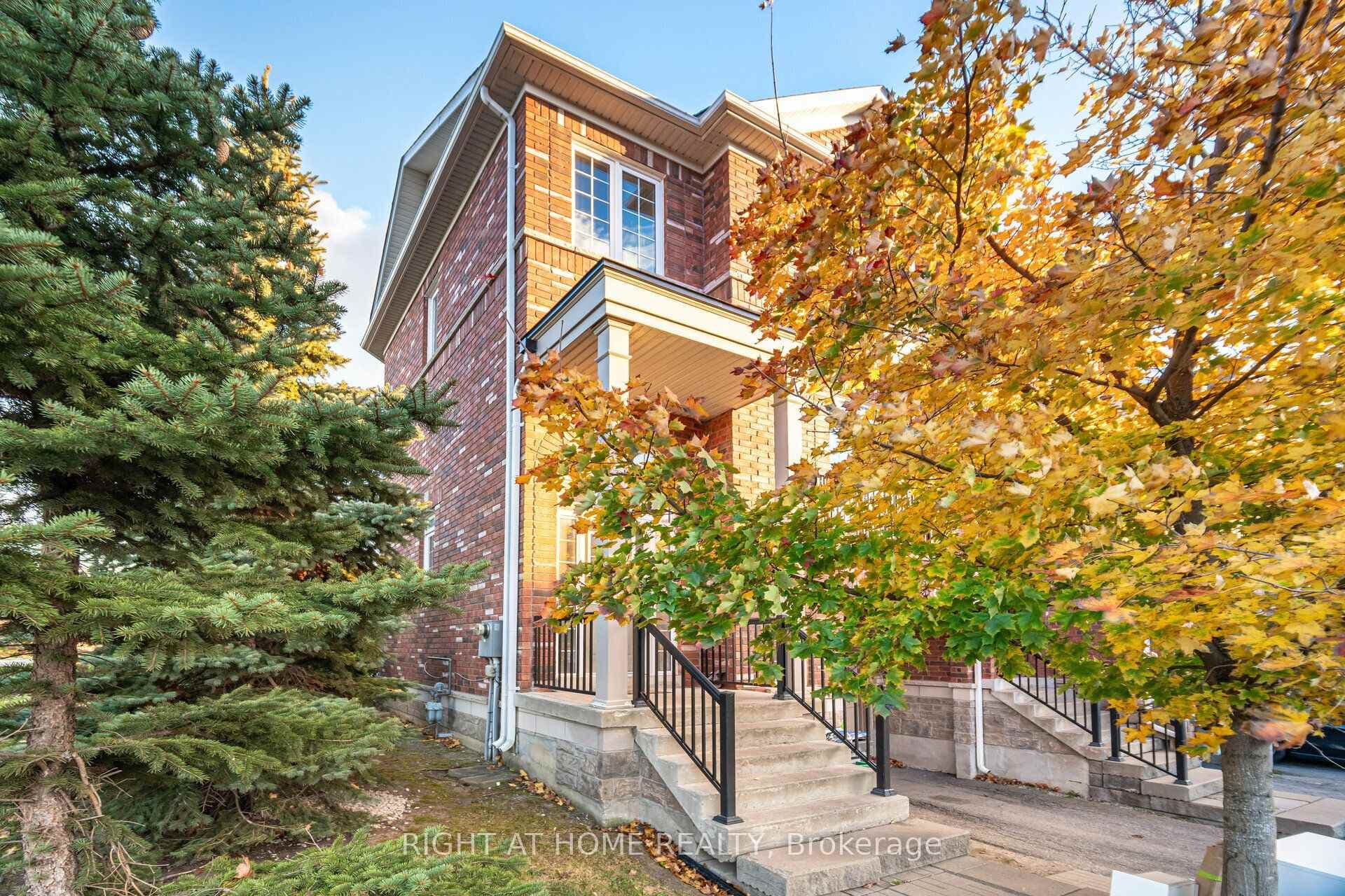7160 Triumph Lane, Mississauga