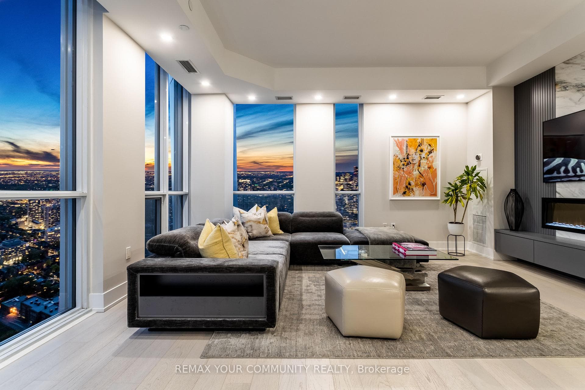 1 Yorkville Avenue, Toronto