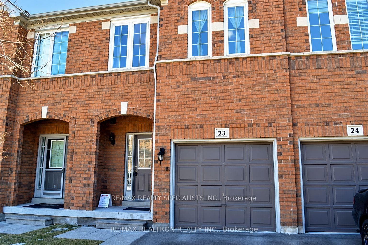 5530 Glen Erin Drive, Mississauga
