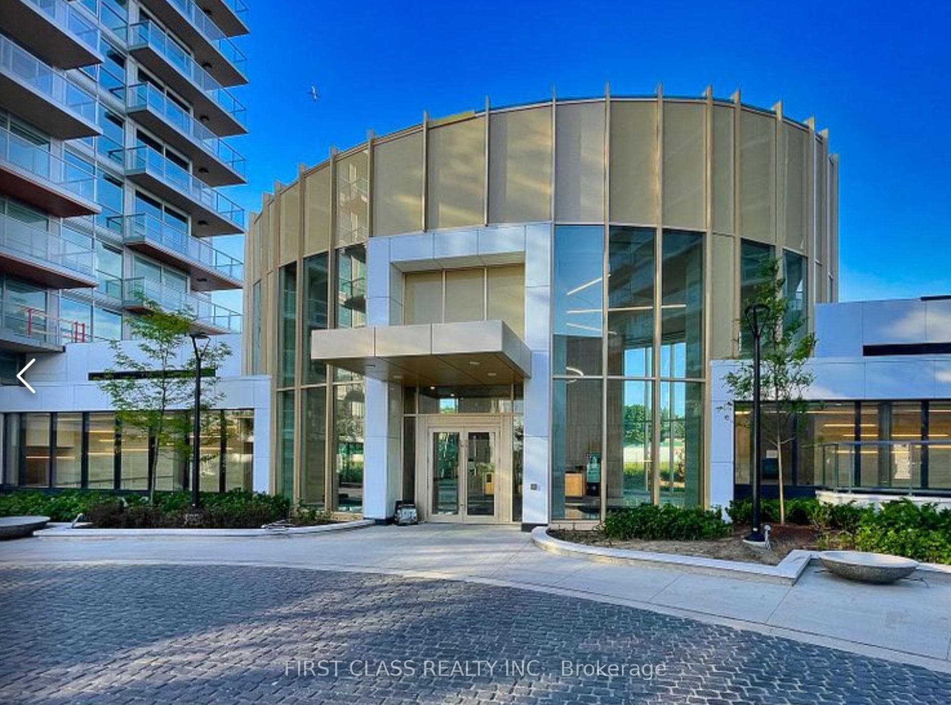 25 Mcmahon Drive, Toronto