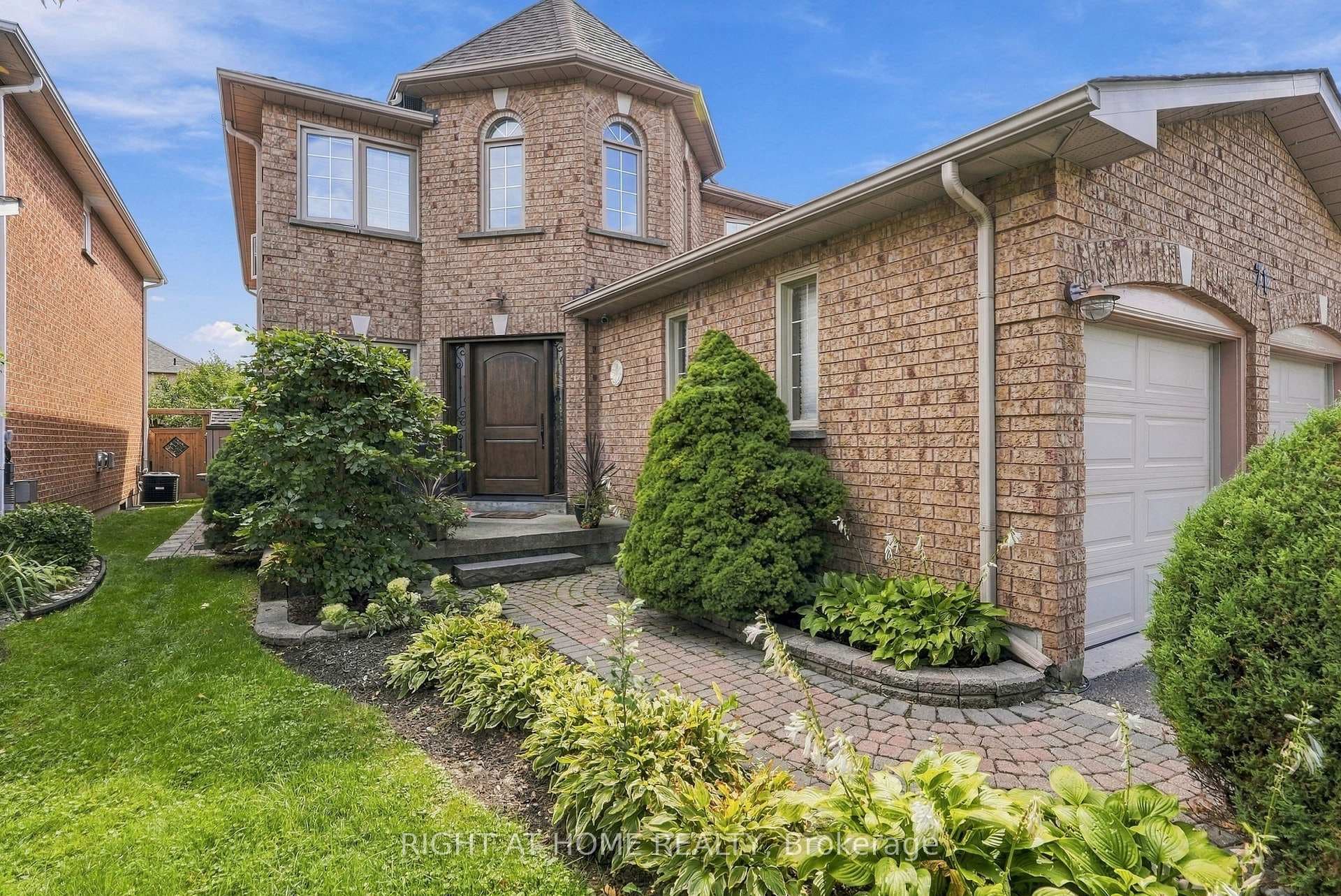 71 VENETO Drive, Vaughan