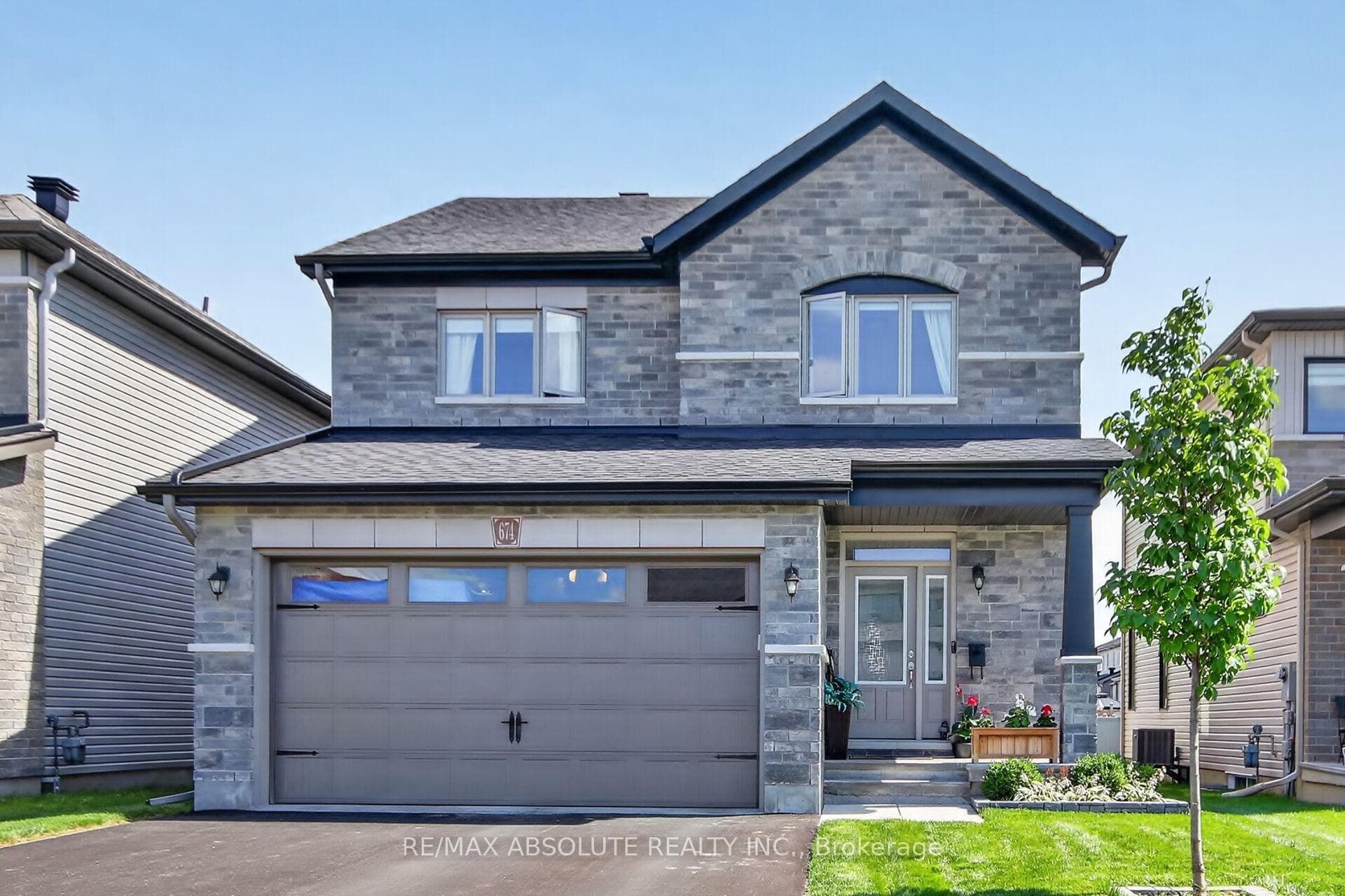 674 Parade Drive, Stittsville - Munster - Richmond
