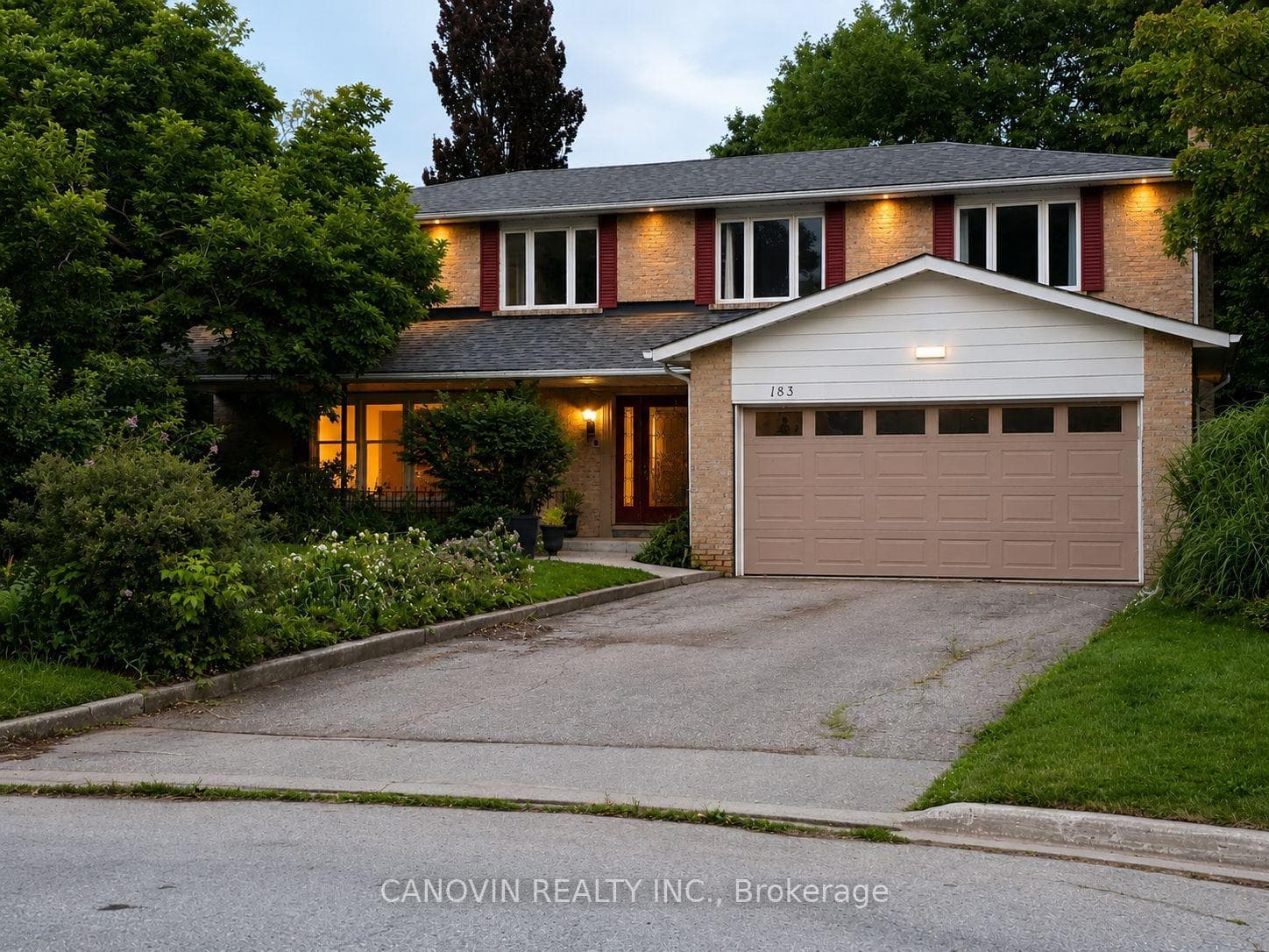 183 St. Anthony's Court, Richmond Hill