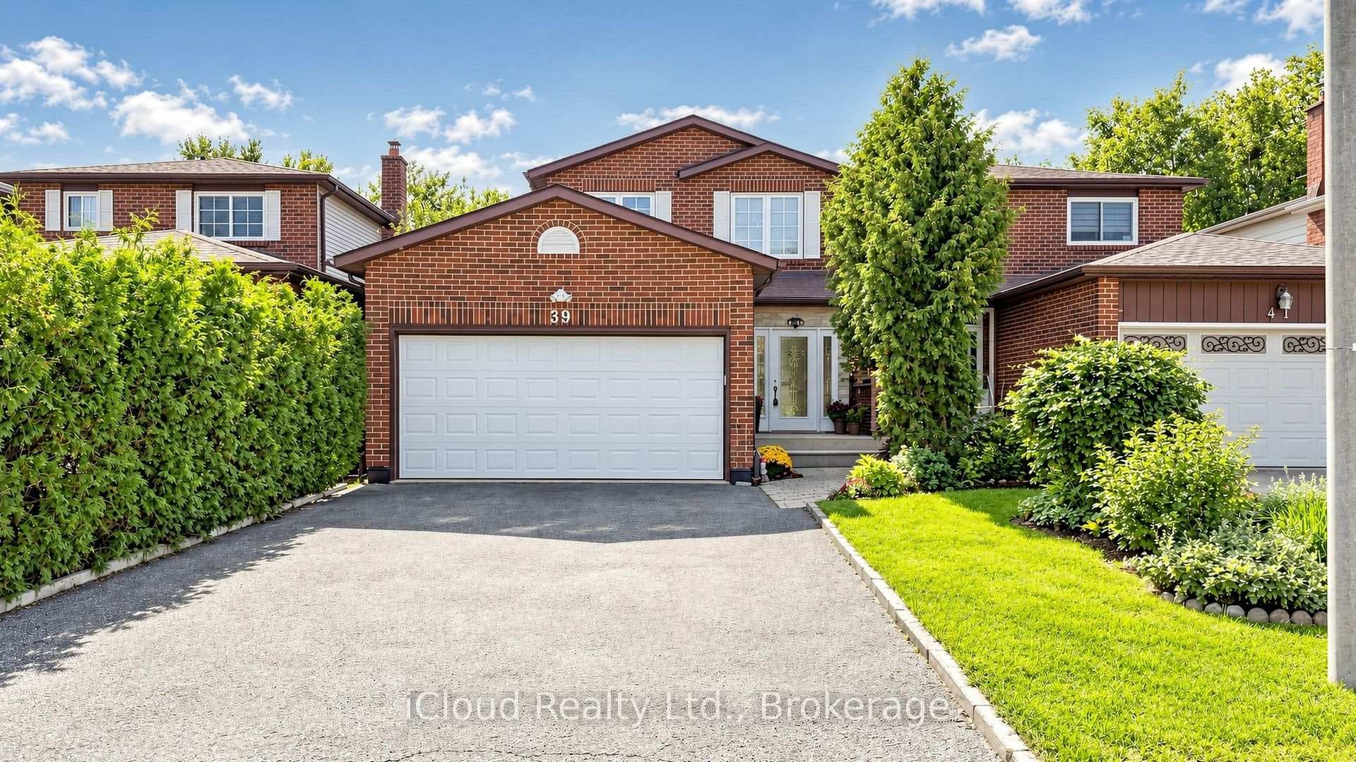 39 Coventry Court, Richmond Hill