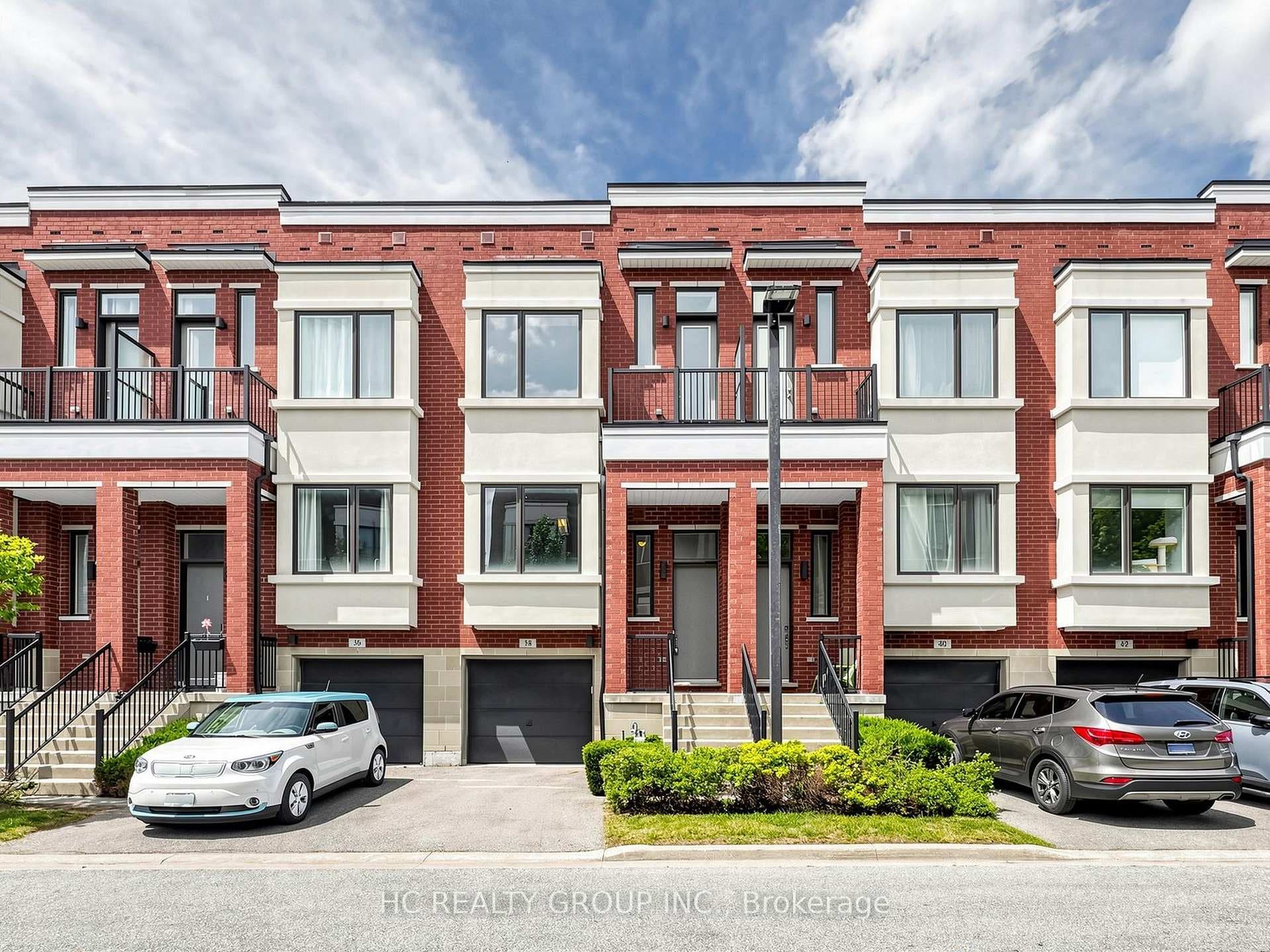 38 Lafferty Lane, Richmond Hill
