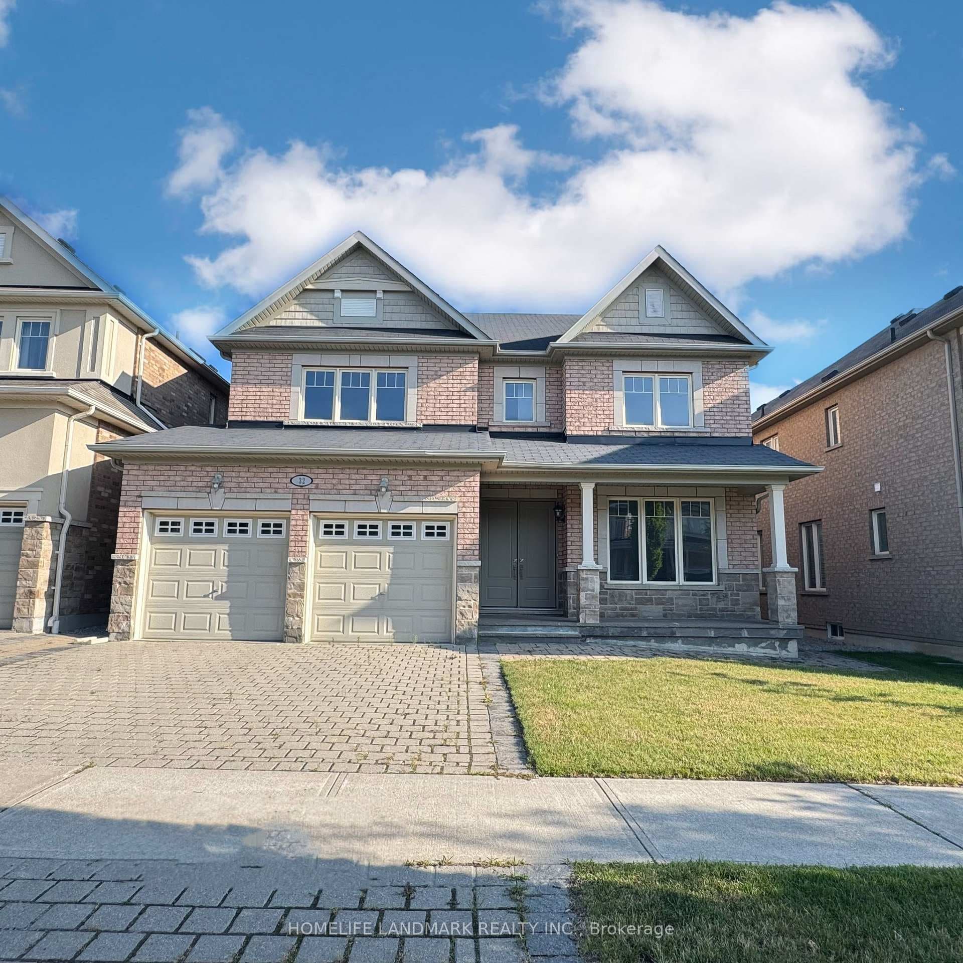 32 Philips Lake Court, Richmond Hill