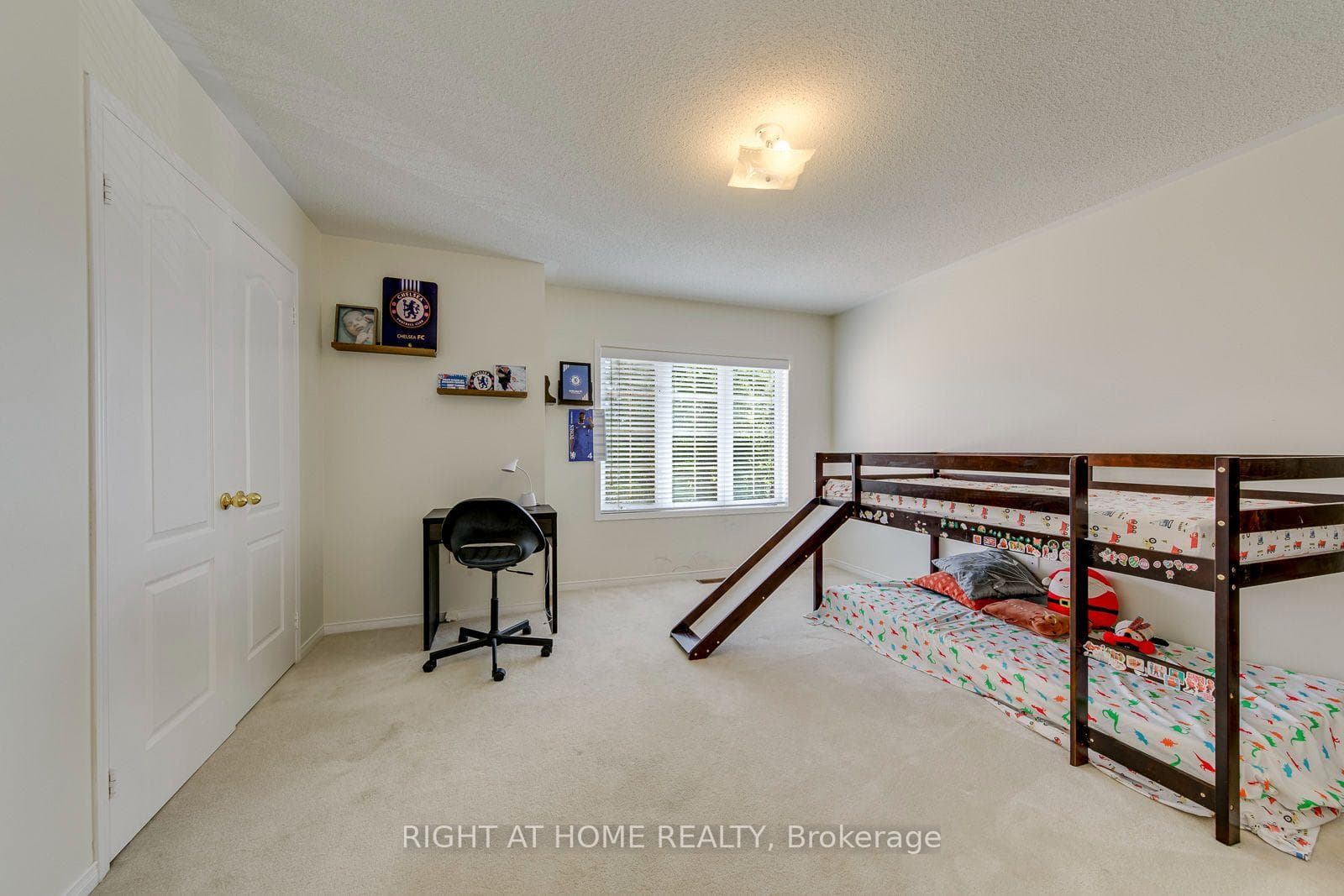 2244 Overfield Road, Oakville