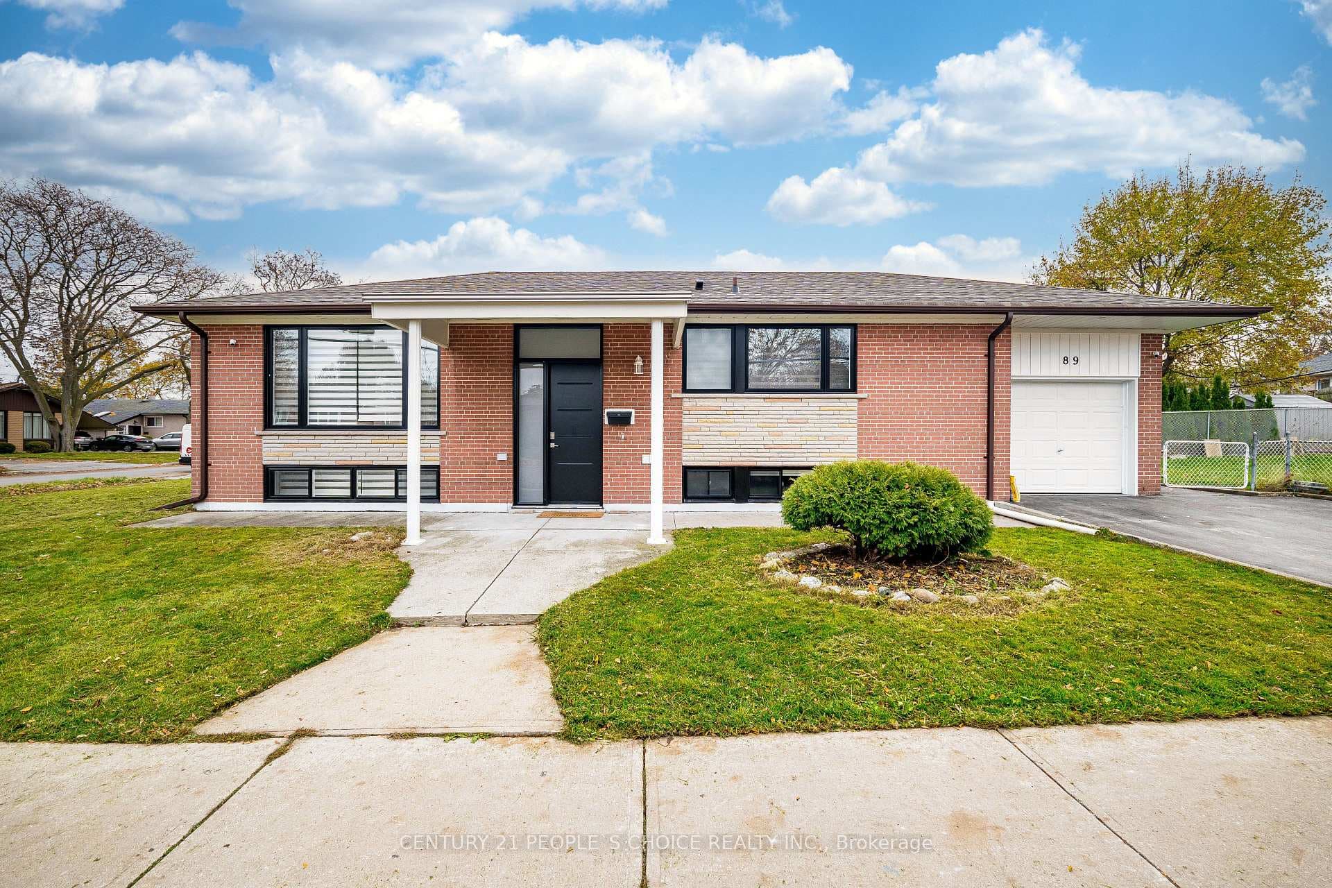 89 Thistle Down Boulevard, Toronto
