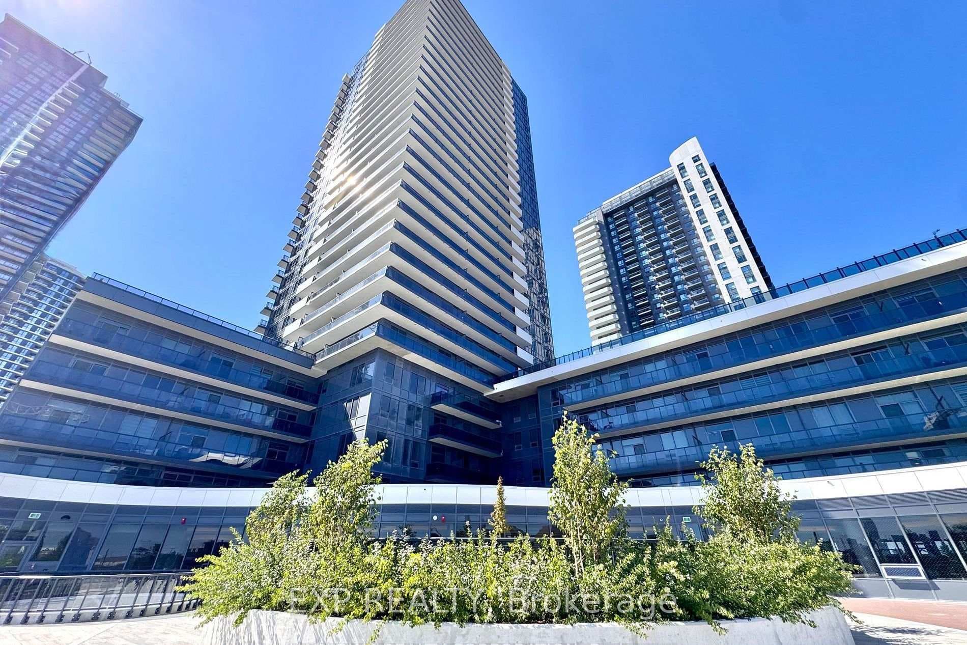 5105 Hurontario Street, Mississauga