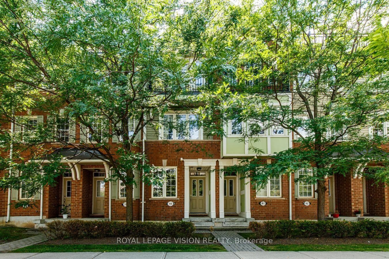 2614 Dashwood Drive, Oakville