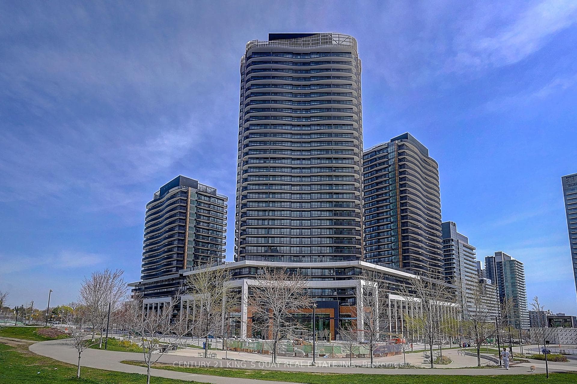 68 Esther Shiner Boulevard, Toronto