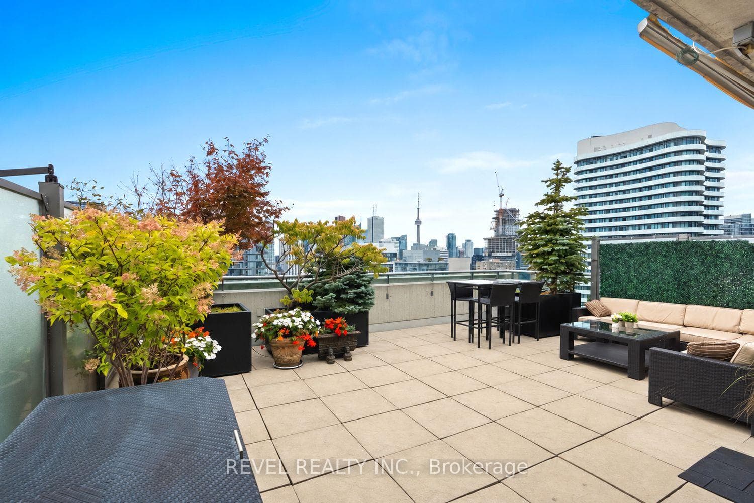 281 Mutual Street, Toronto