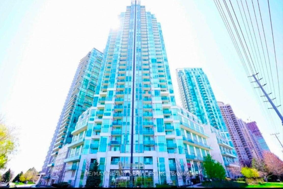 220 Burnhamthorpe Road, Mississauga