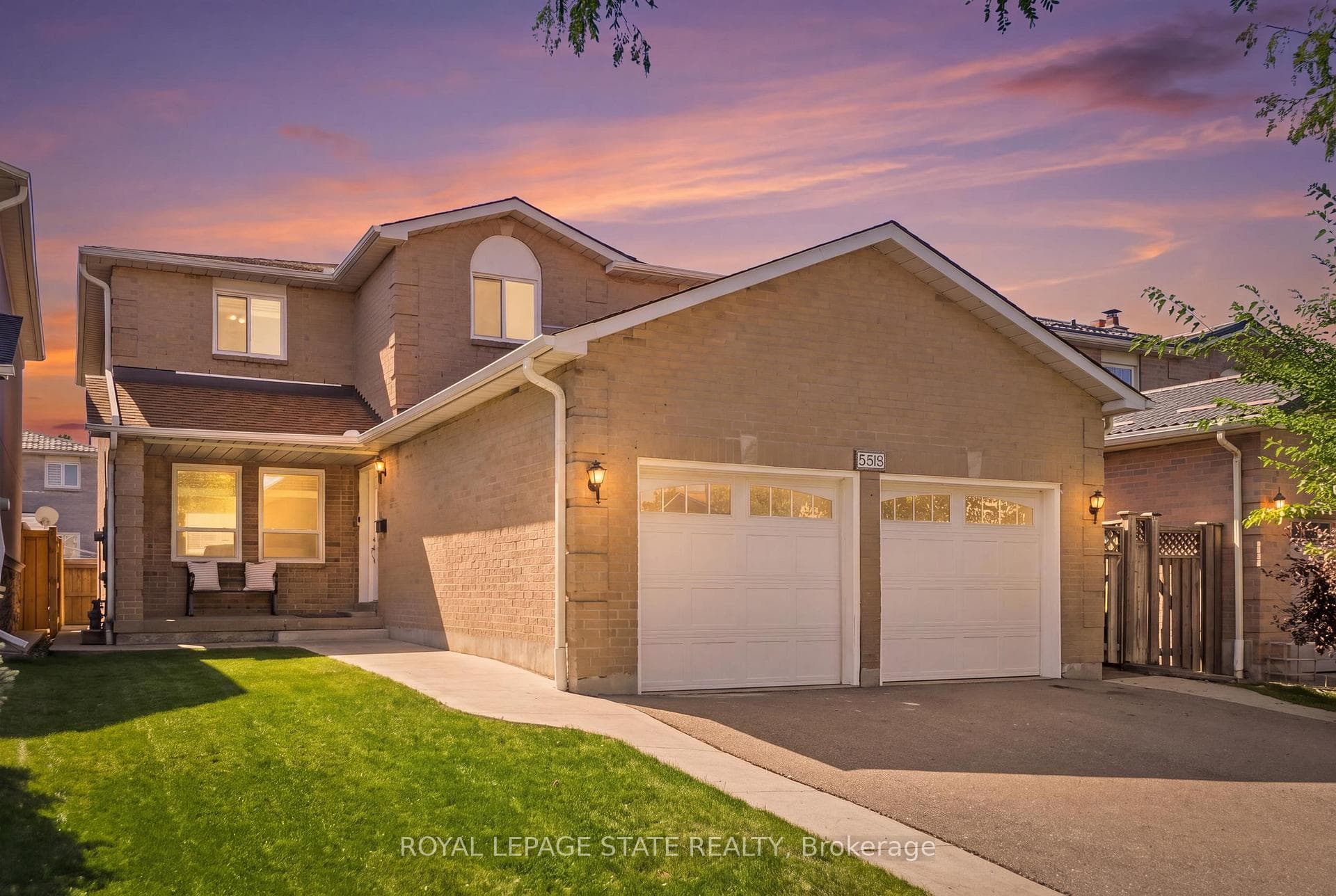 5592 Millbrook Lane, Mississauga