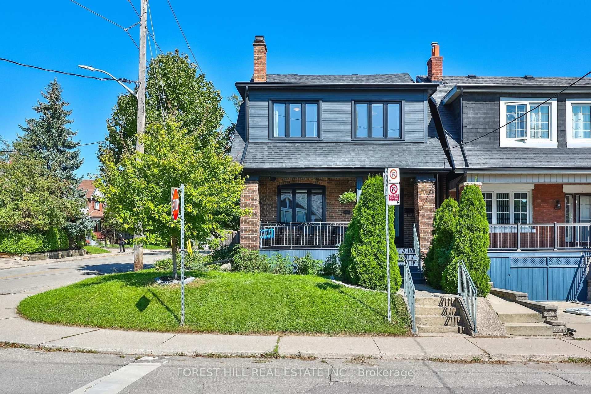 205 Glenholme Avenue, Toronto