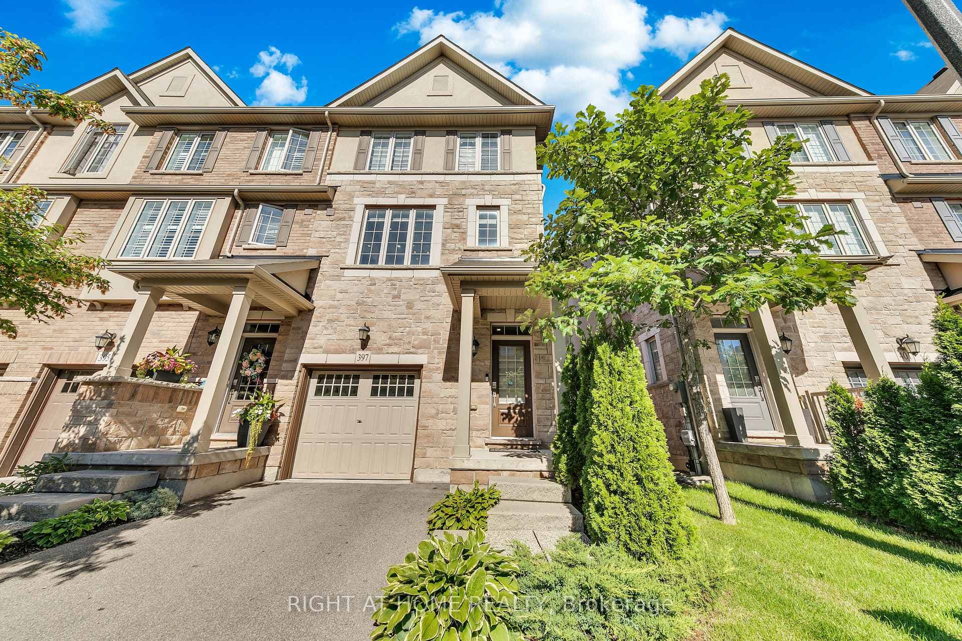 397 Hardwick Common Drive, Oakville