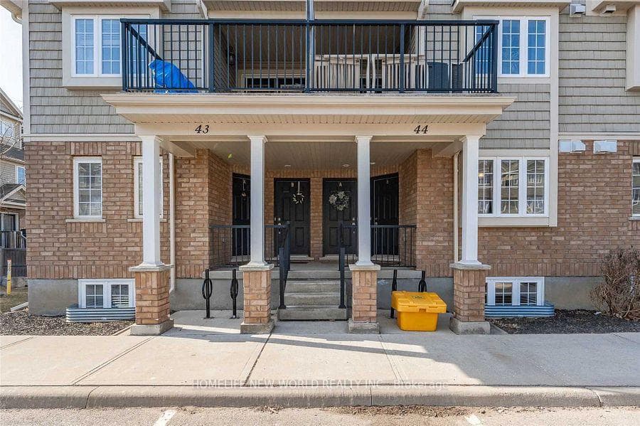 9 Pavillion Street, Markham