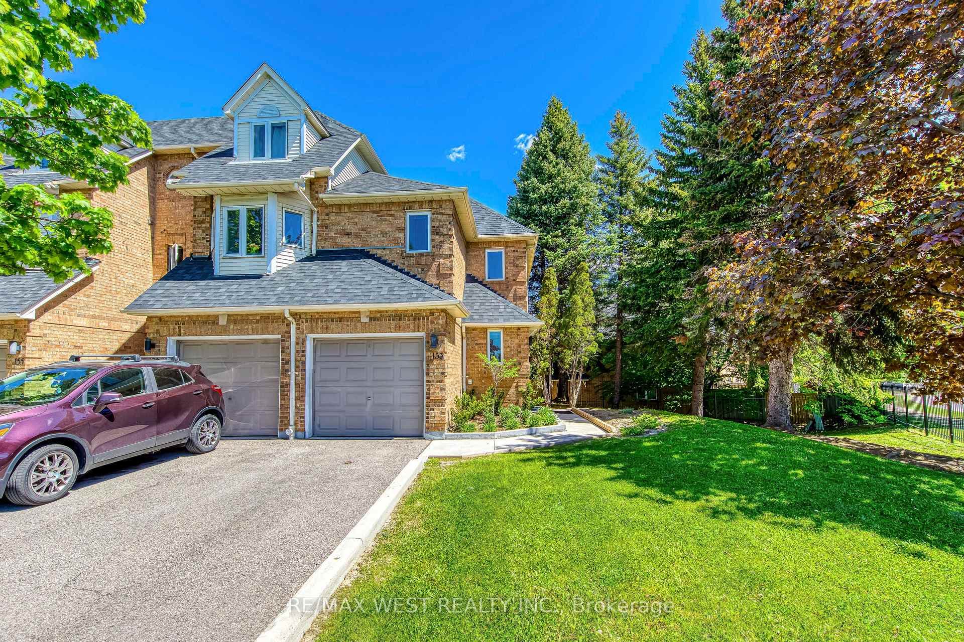 99 Bristol Road, Mississauga