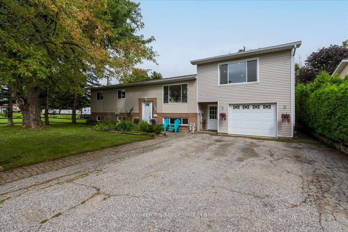 2593 Lawrence Avenue, Innisfil