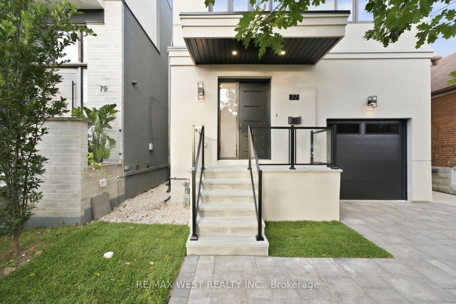 77 Alameda Avenue, Toronto
