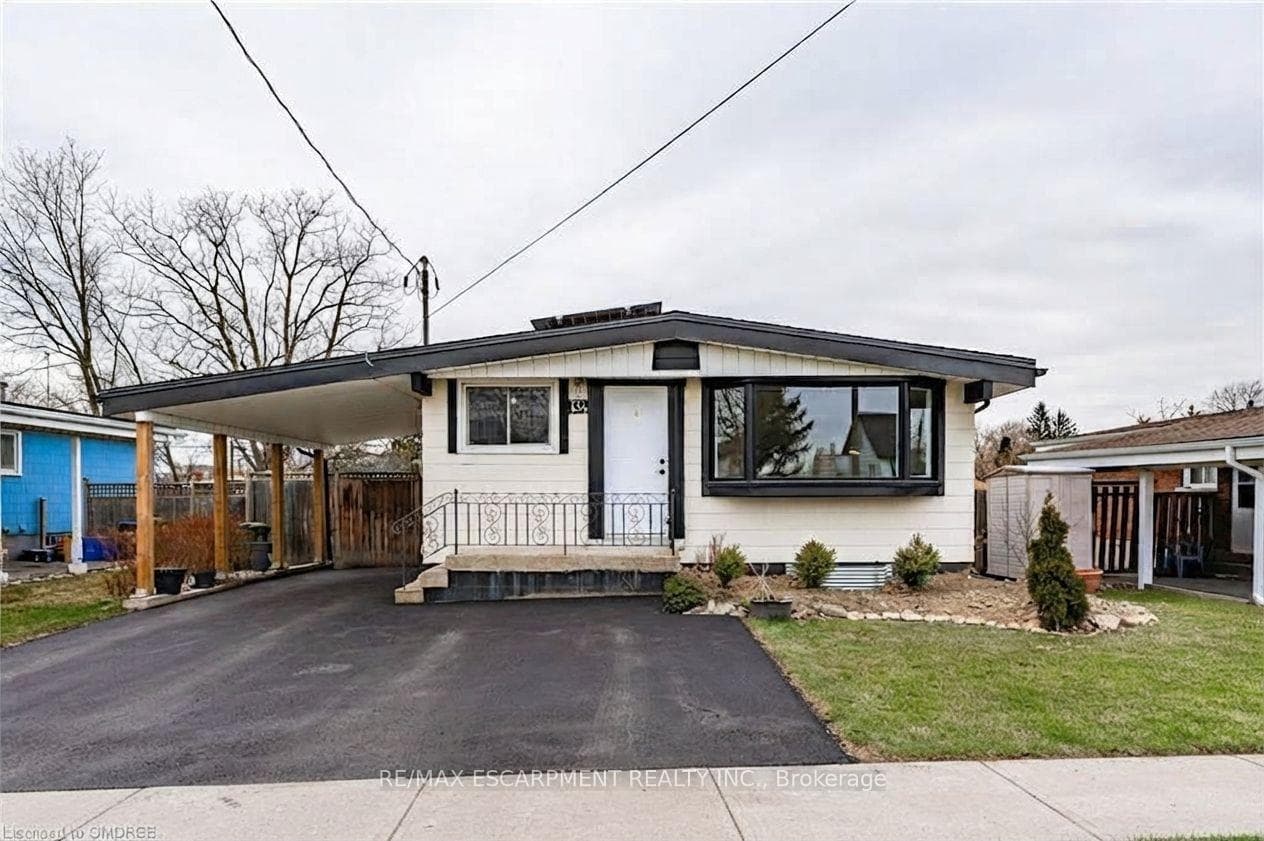 134 Deschene Avenue, Hamilton