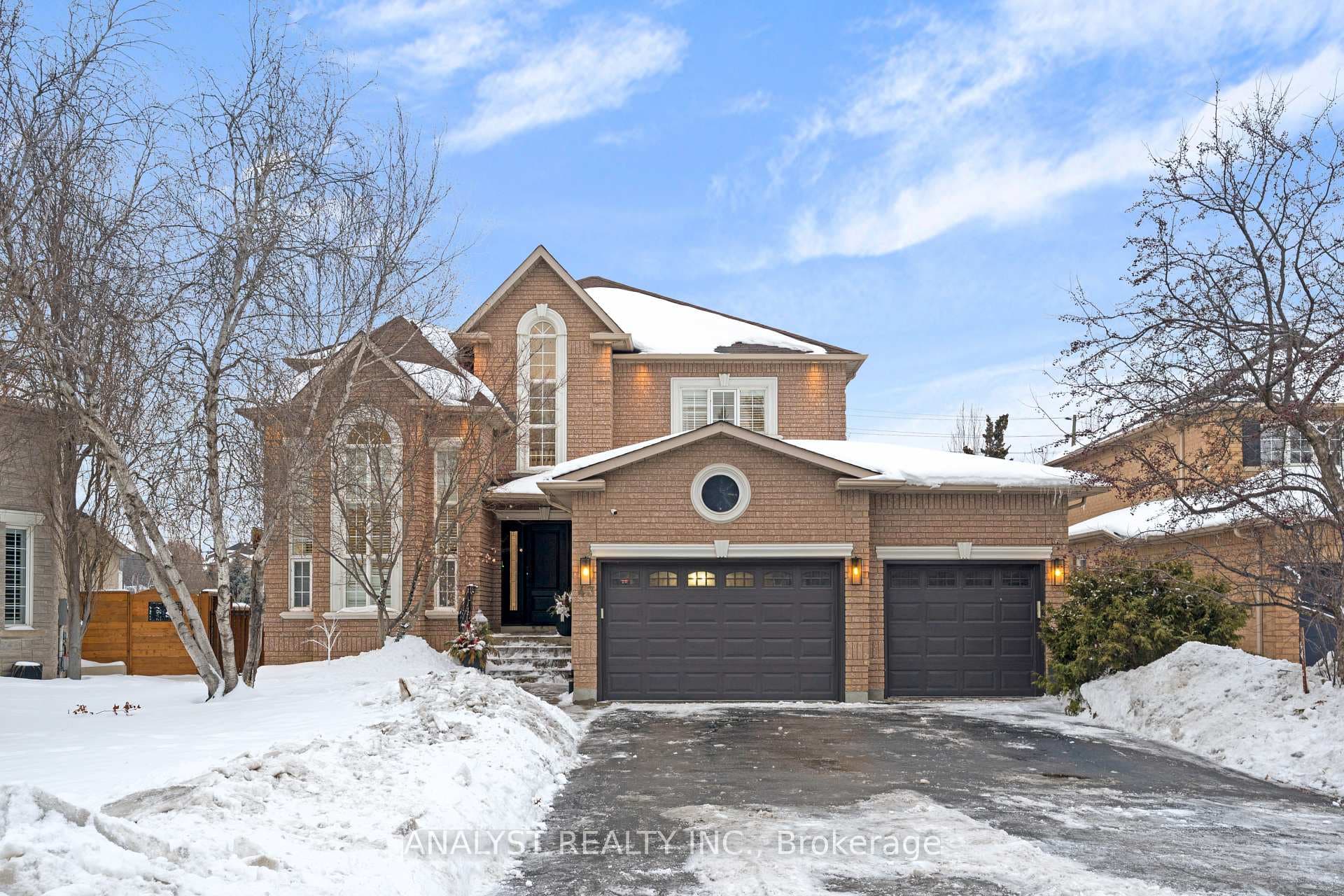 43 Carstad Crescent, Vaughan