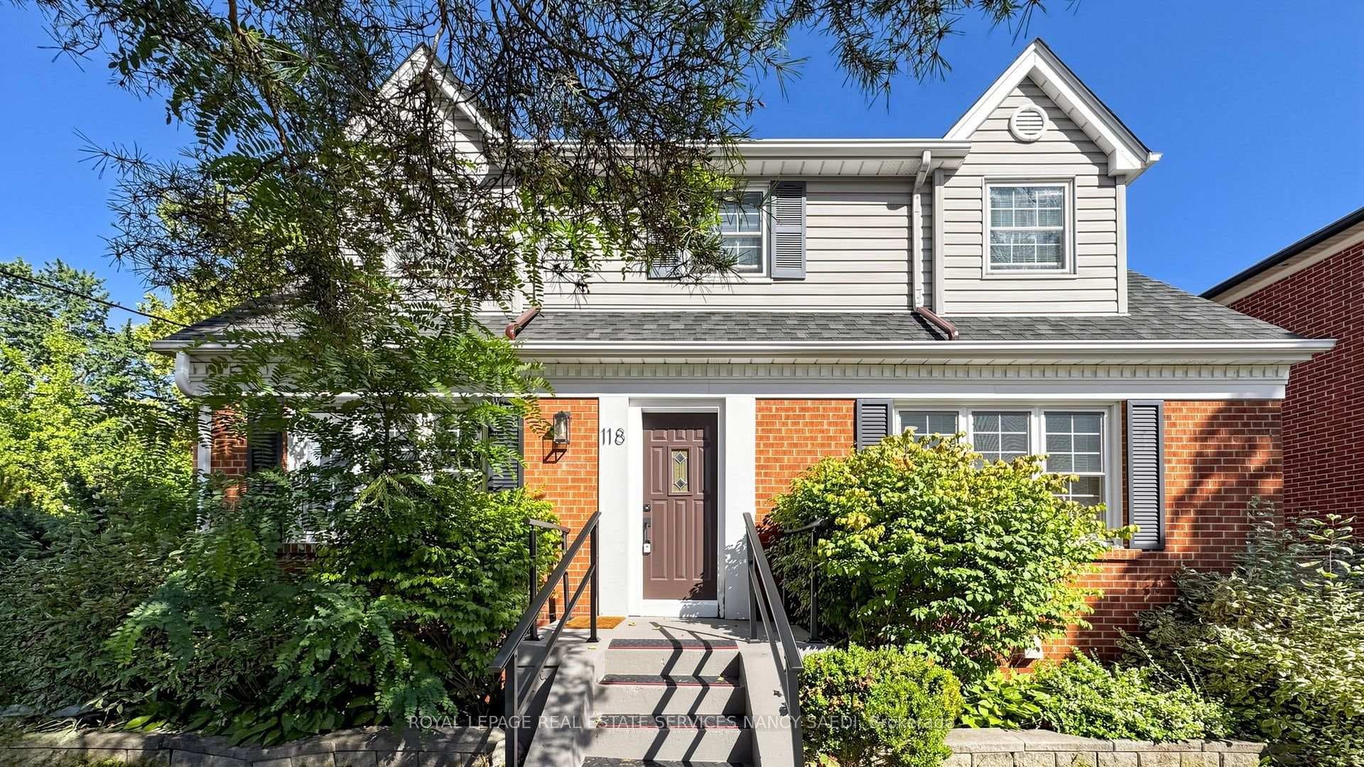 118 Anndale Drive, Toronto
