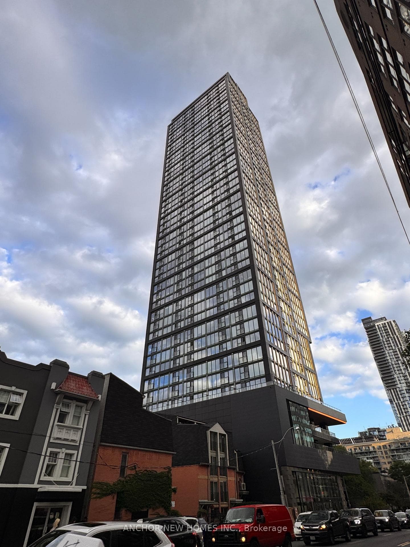 319 Jarvis Street, Toronto