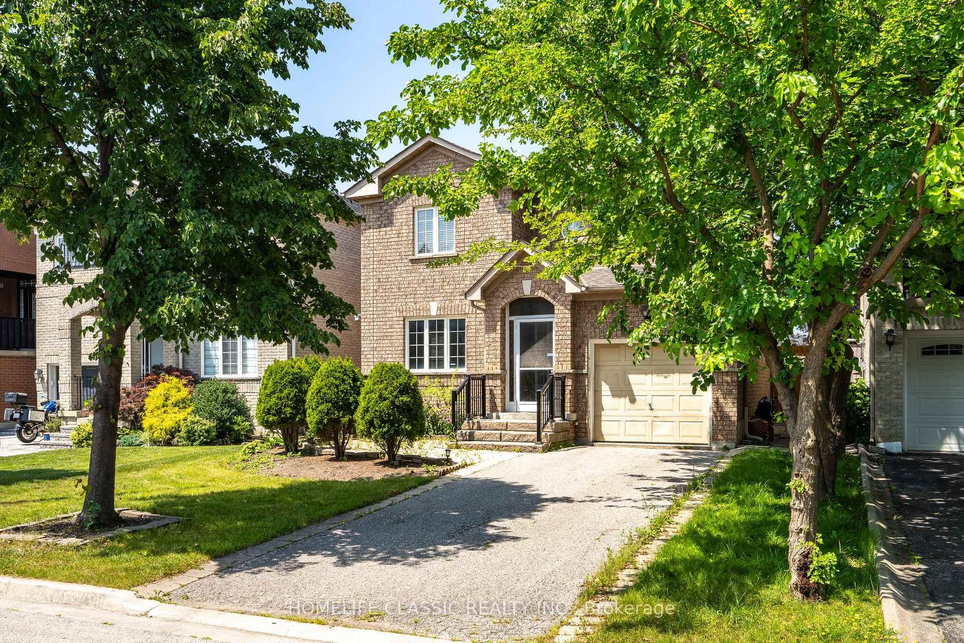 44 Wildberry Crescent, Vaughan
