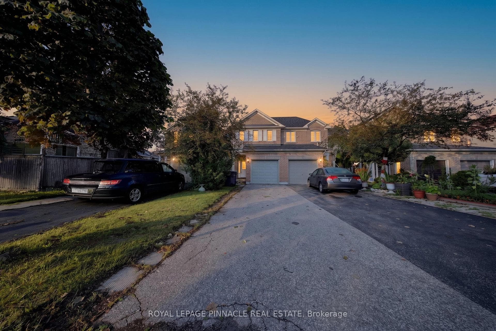 787 Avocado Crescent, Mississauga