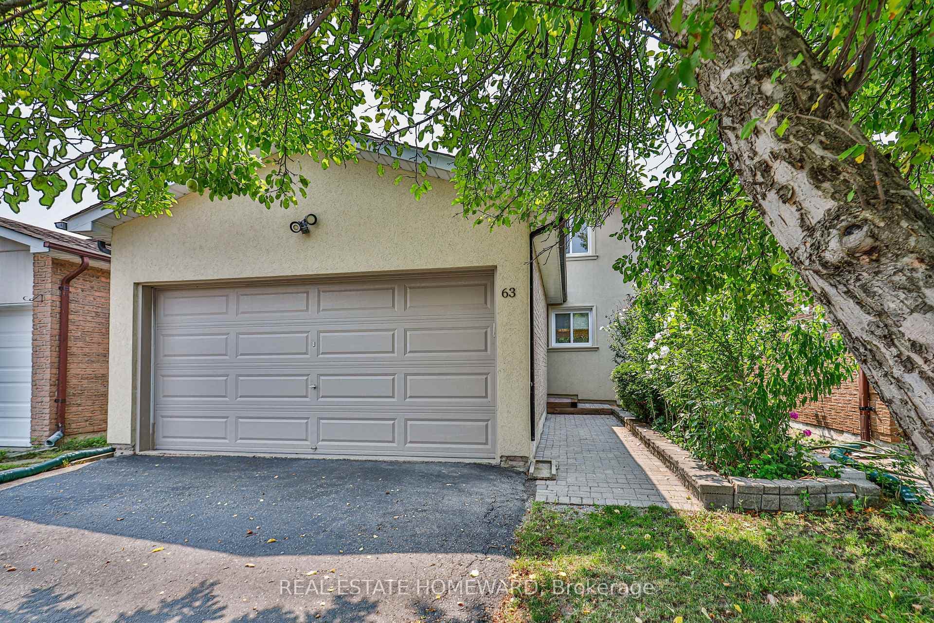63 Don Head Village Boulevard, Richmond Hill