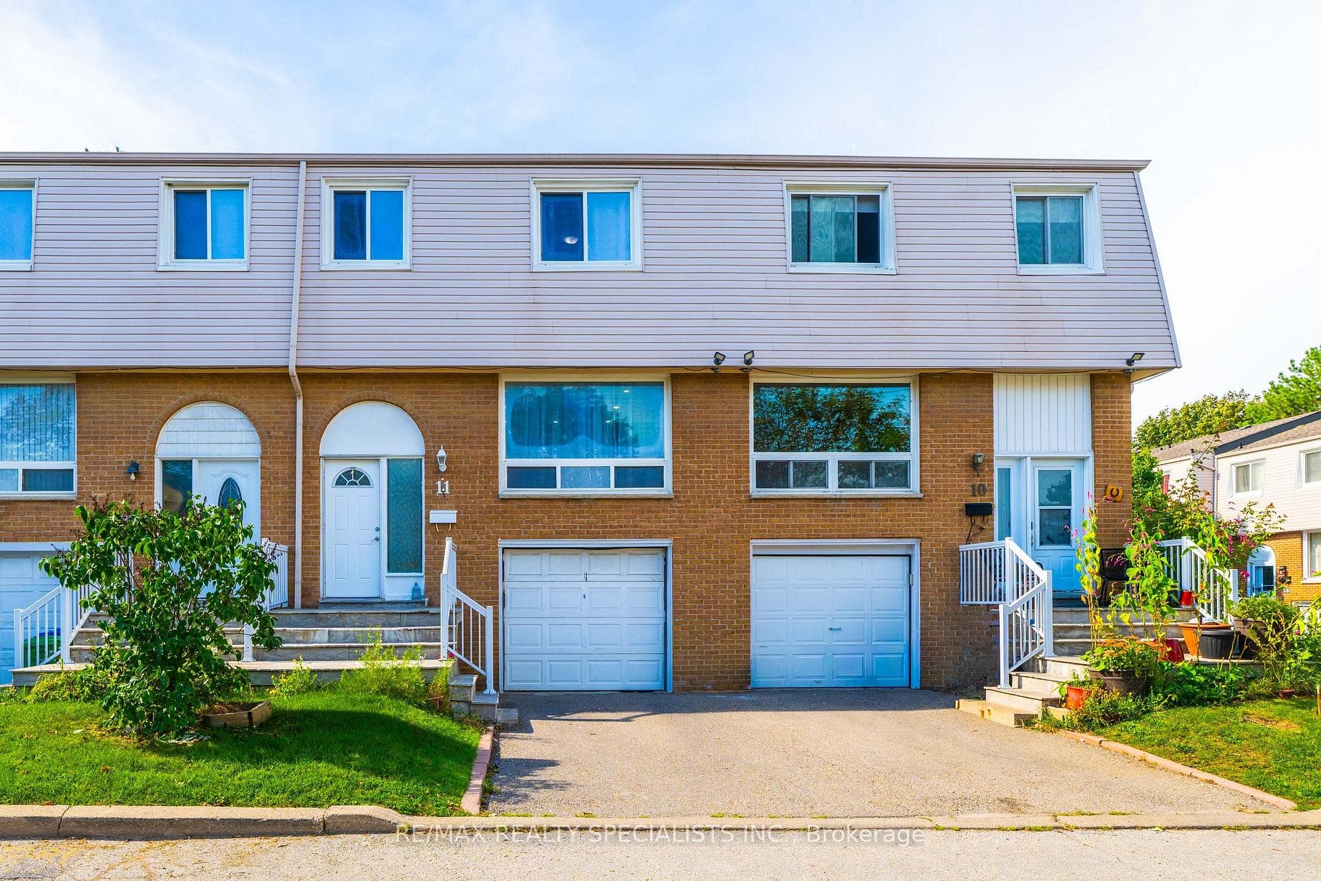 3525 Brandon Gate Drive, Mississauga