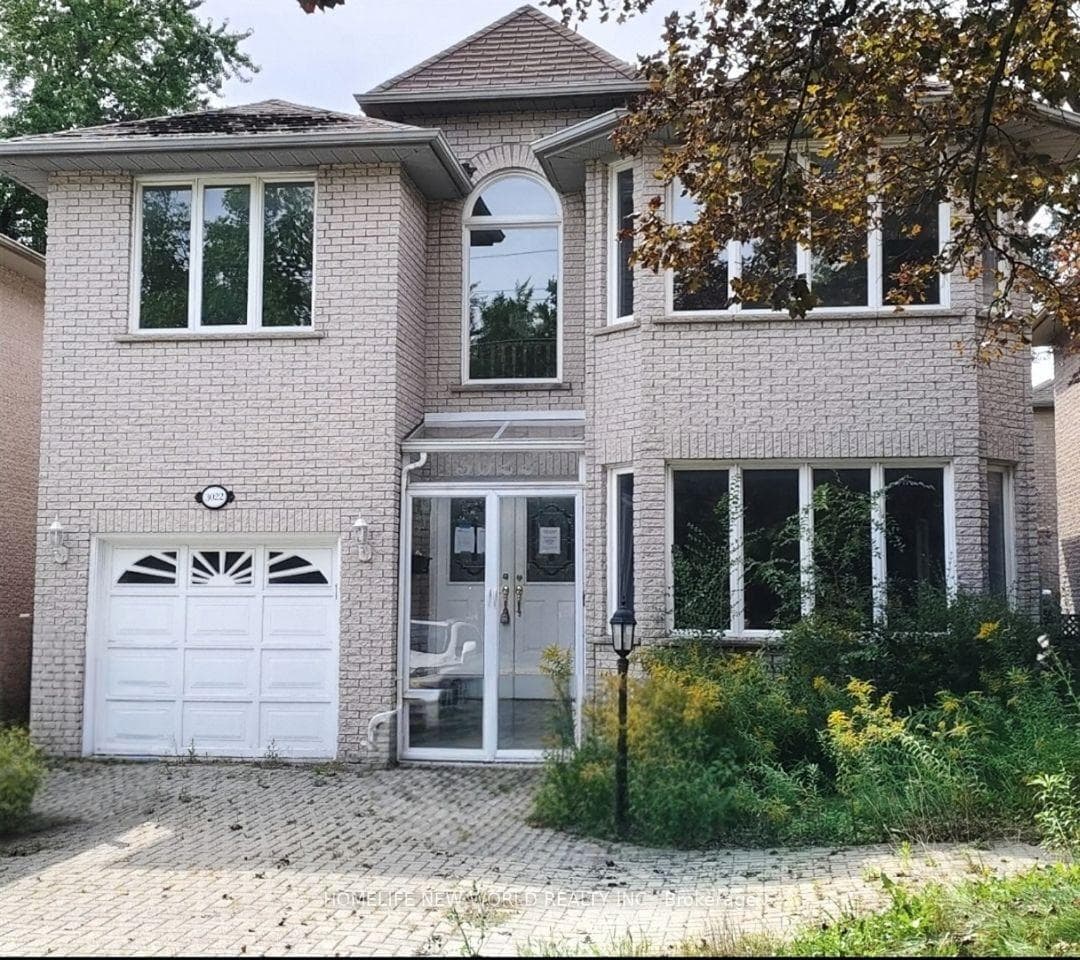 3022 Bayview Avenue, Toronto