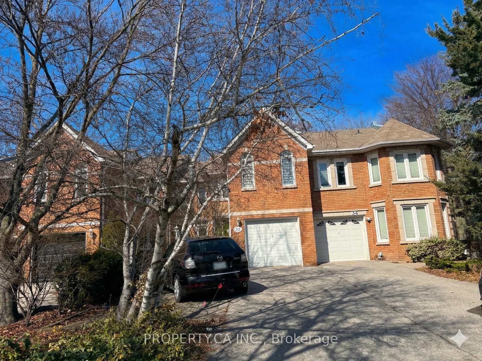32 Brownstone Circle, Vaughan