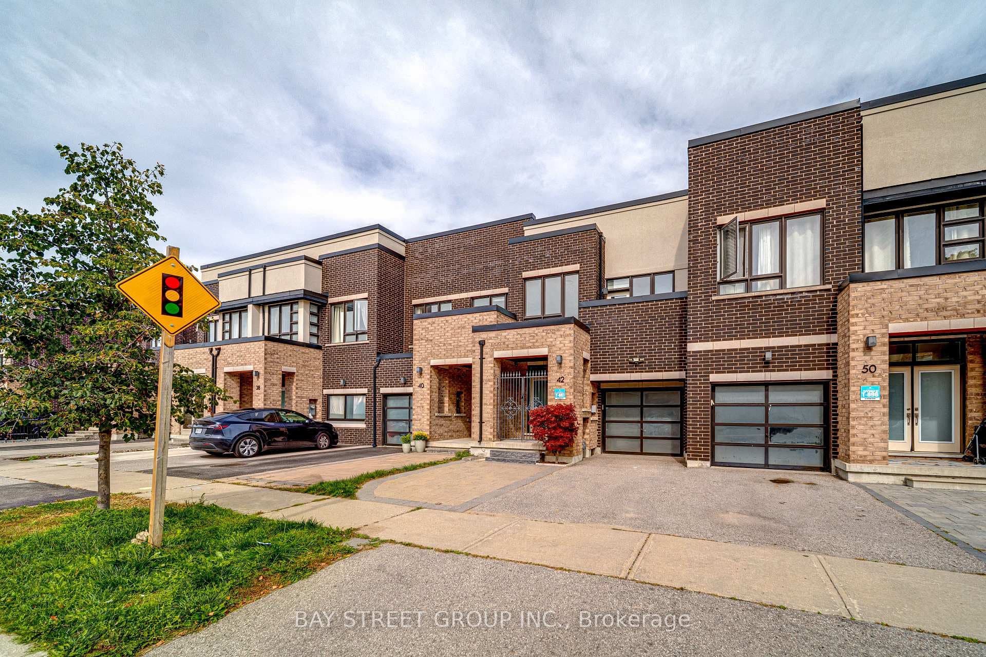 42 Dariole Drive, Richmond Hill