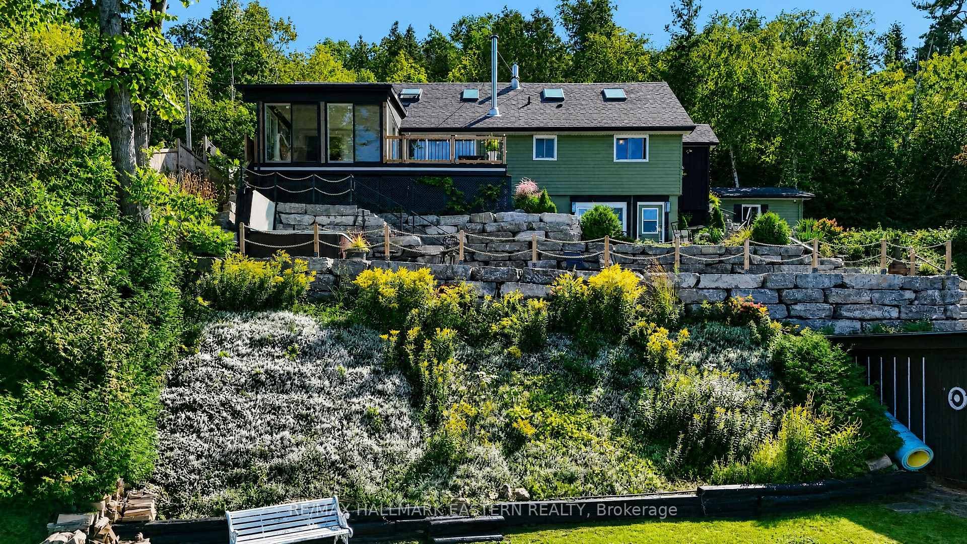 8018 Taits Beach Road, Hamilton Township
