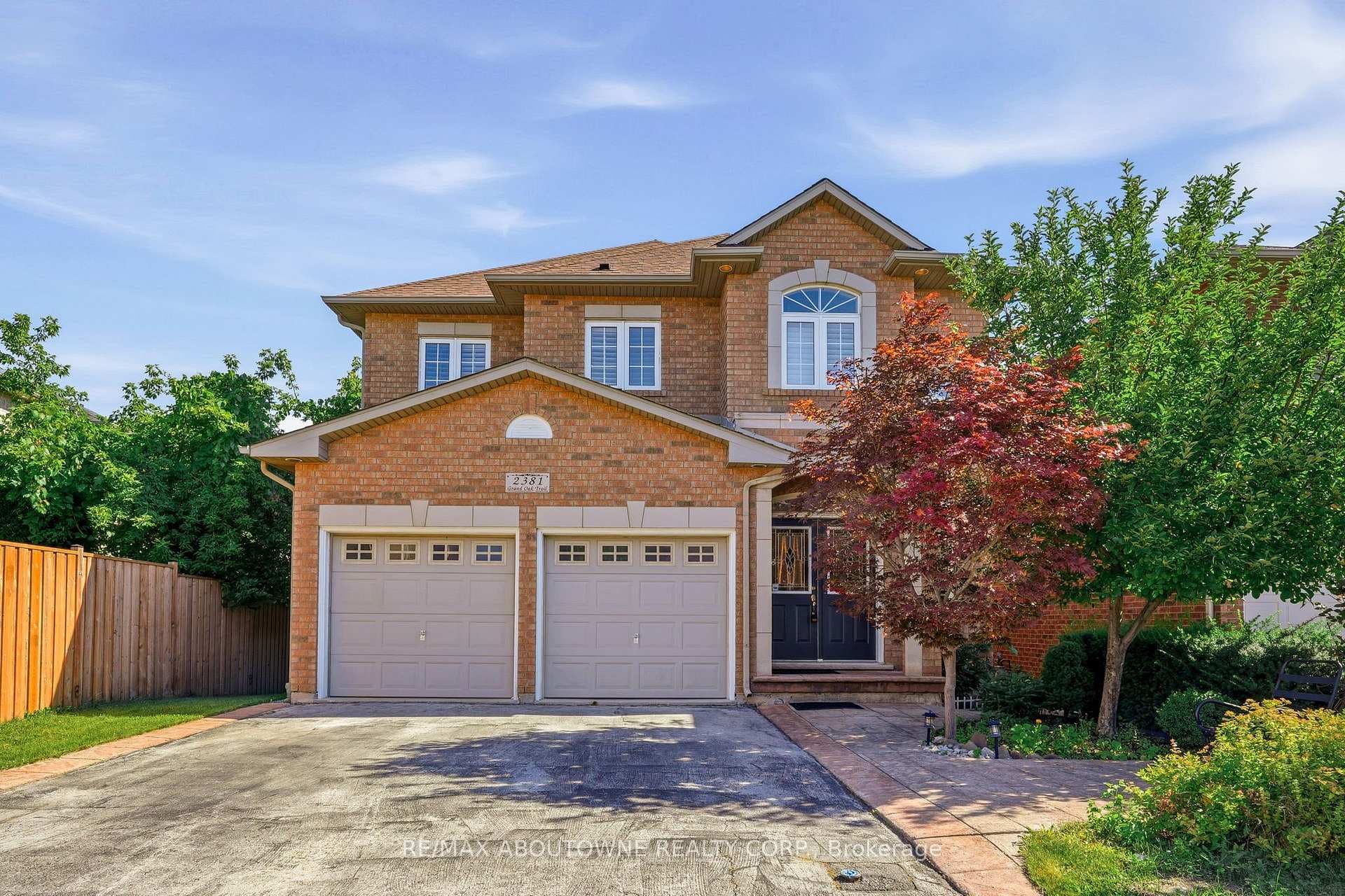 2381 Grand Oak Trail, Oakville