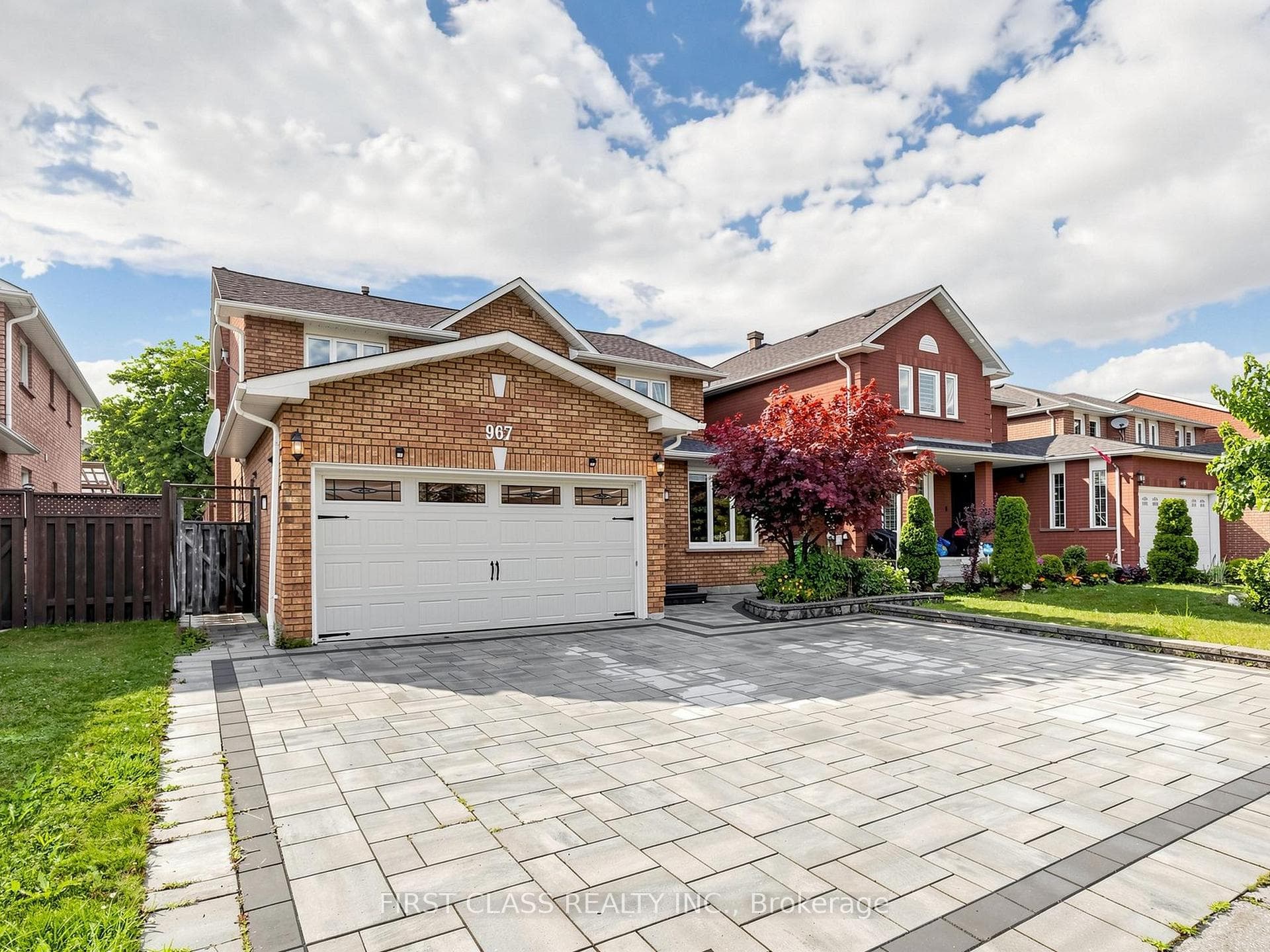 967 White Clover Way, Mississauga