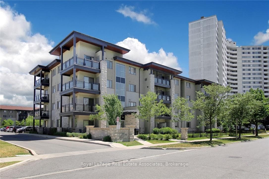 570 Lolita Gardens, Mississauga