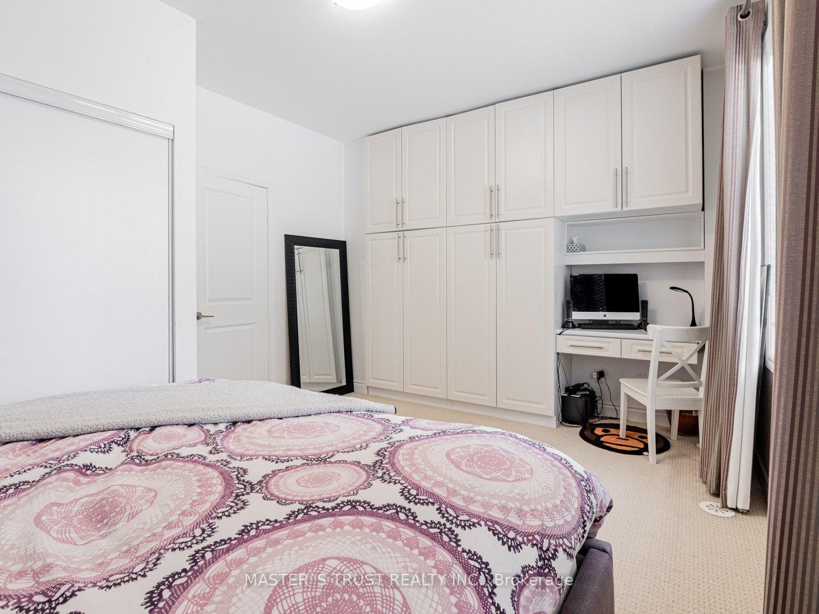 271 South Park Road, Markham