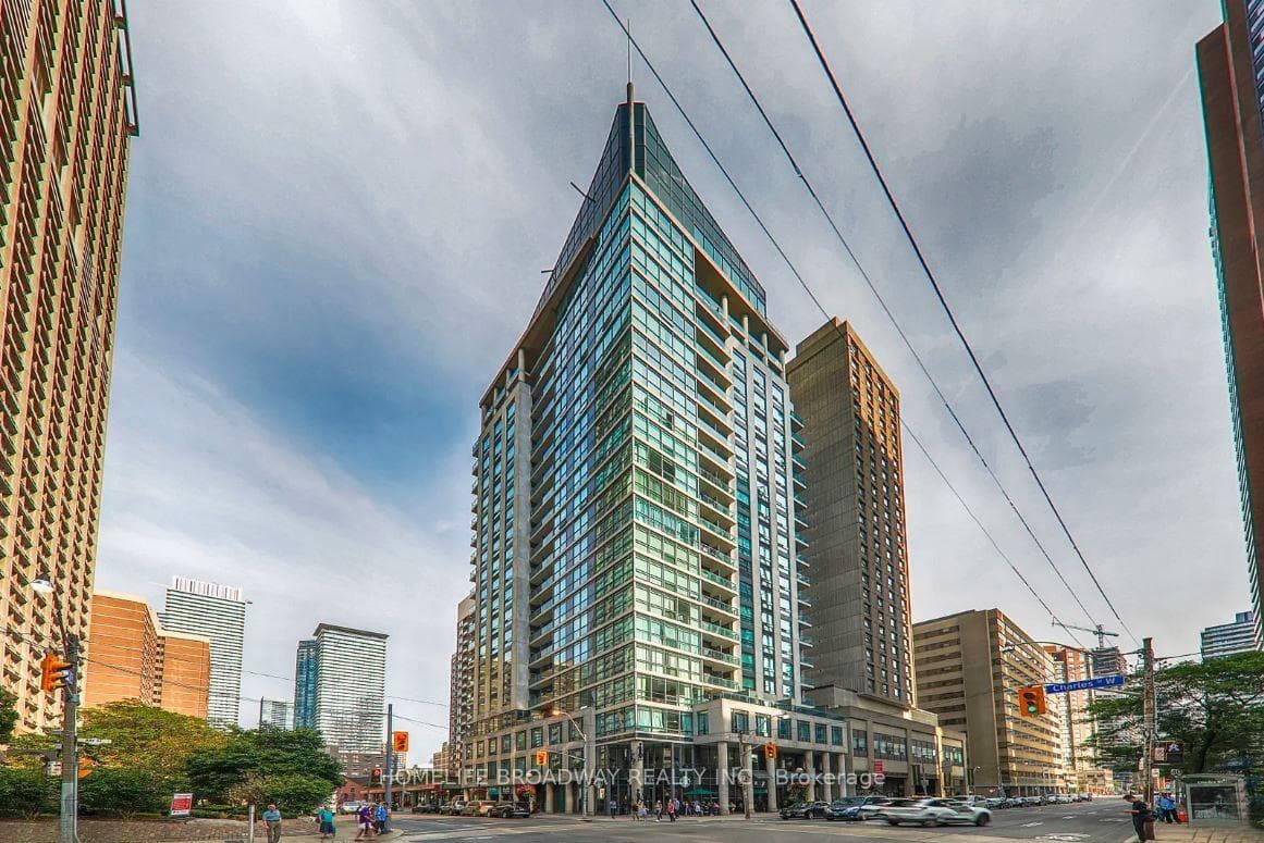1121 Bay Street, Toronto